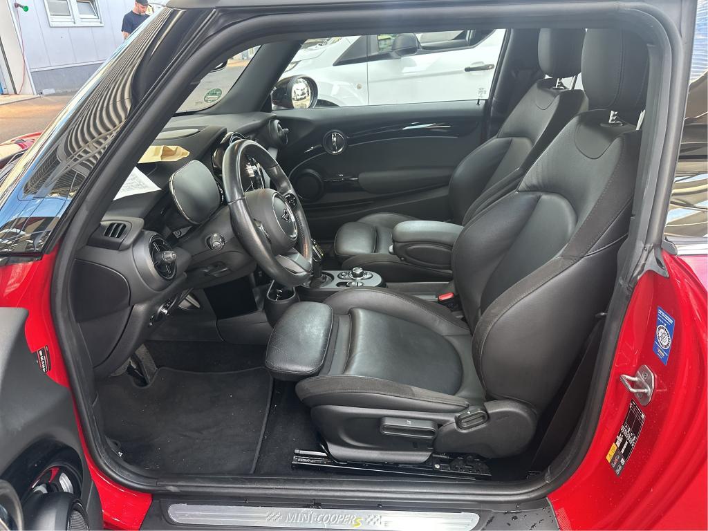 MINI Cooper SE NAVI LED SHZ PANO RFK 6