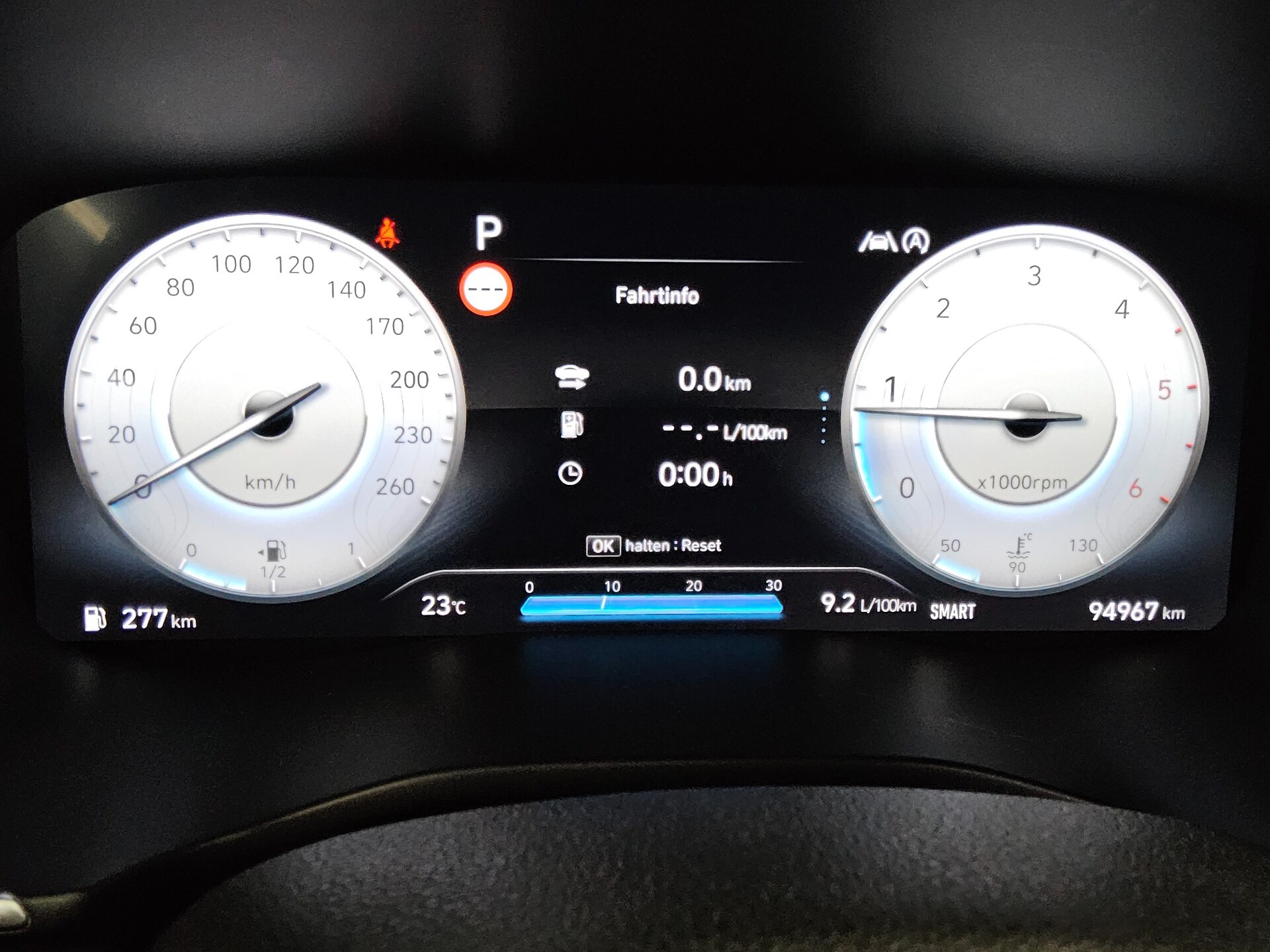 Hyundai Santa Fe 2.2 CRDI 4WD Prime Navi LED Pano AHK 8