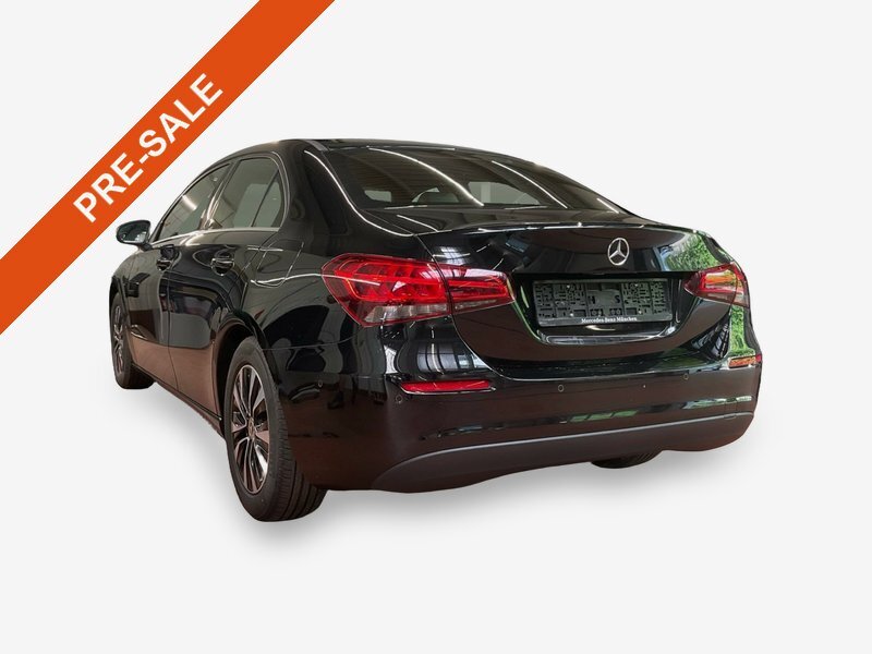 Mercedes-Benz A 180 Style T-Leder NAVI KLIMAAUT MBUX 3