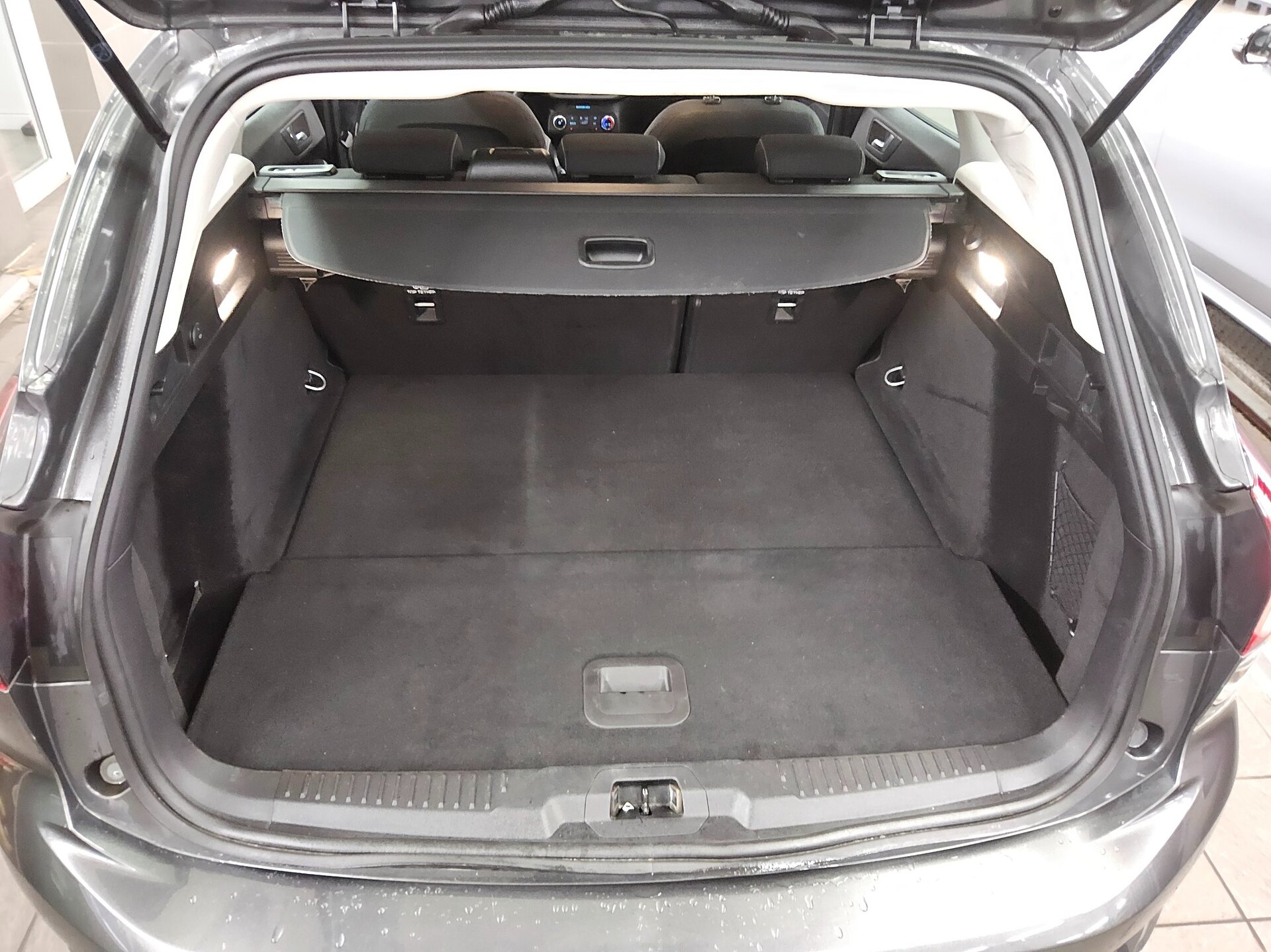Ford Focus Turnier 1.5 EB Cool&Connect coo 11