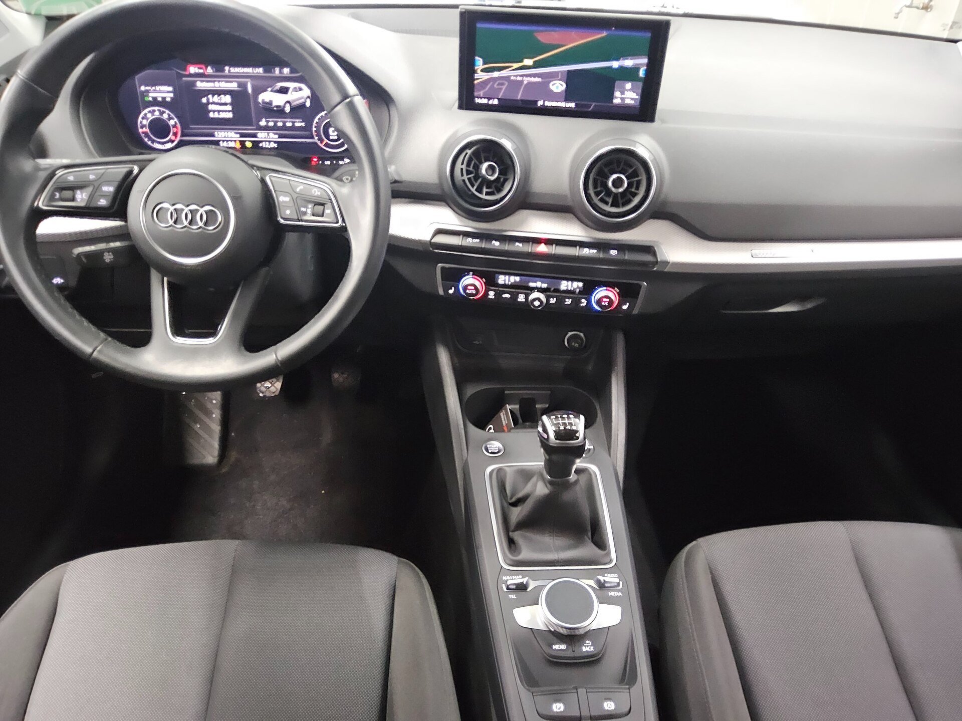 Audi Q2 35 TFSI S-Line Navi LED vc RfK PDC AHK 5