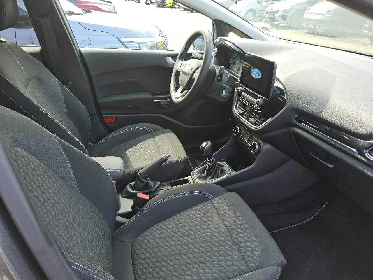 Ford Fiesta 1.0 EB Titanium SHZ PDC LED SPURHALTE LENKRADHZG 3