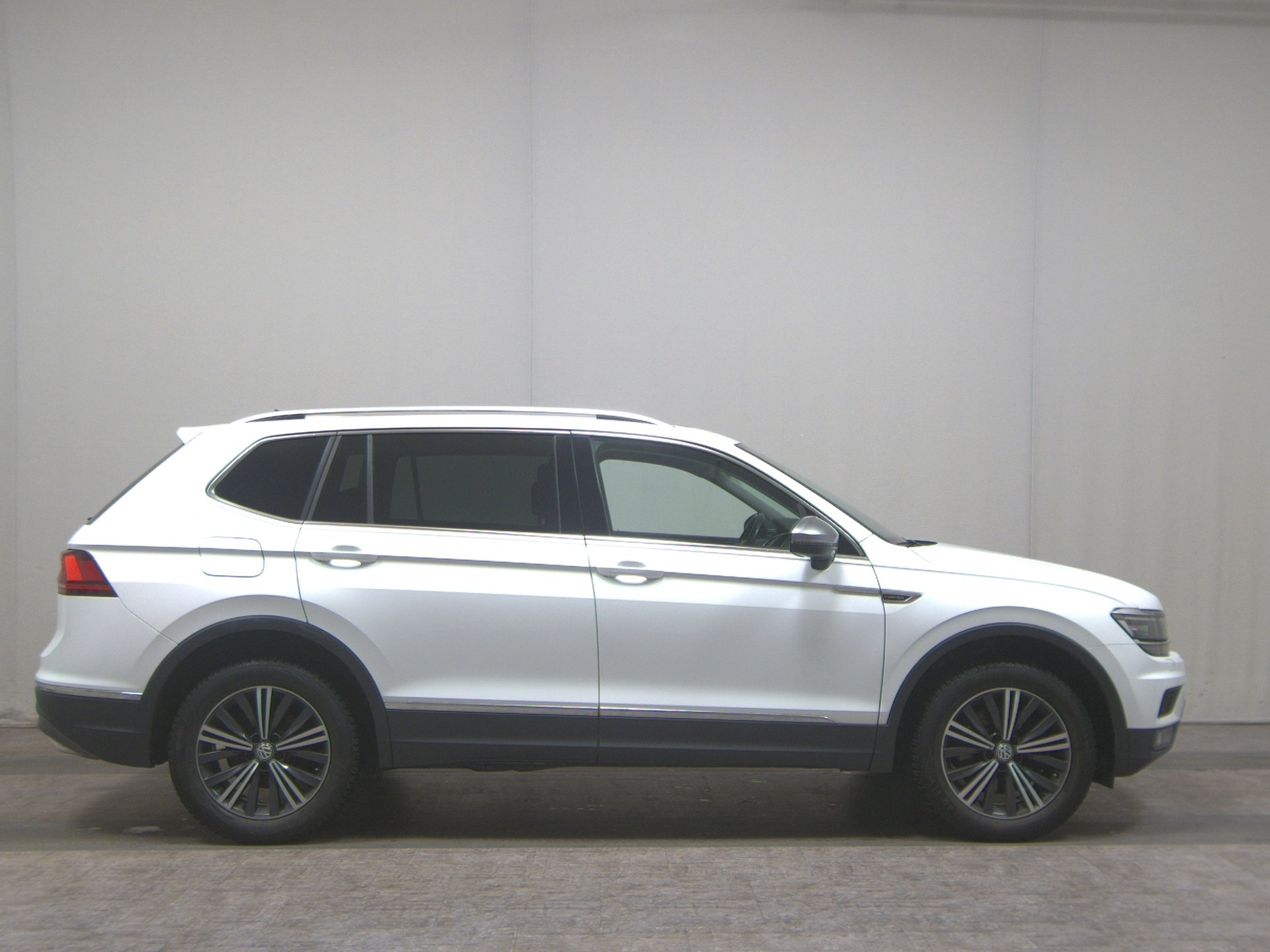 Volkswagen Tiguan Allspace 2.0 TSI 4M Highline Pano AID AHK
