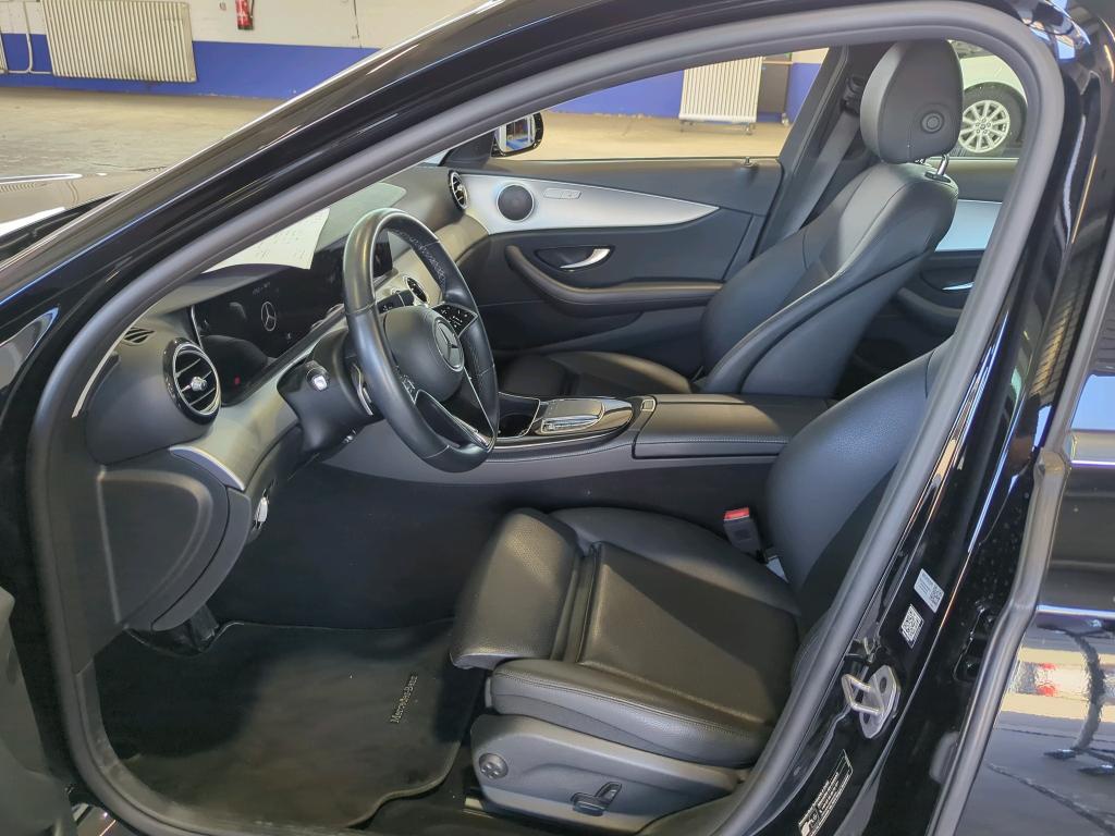 Mercedes-Benz E 220 d Avantgarde Leder Navi LED Widescreen 5