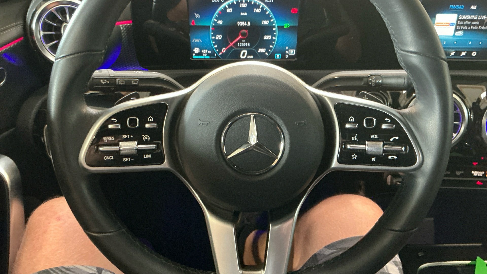 Mercedes-Benz CLA 200 SB d Progressive NAVI KLIMAAUT LED SHZ PDC 10