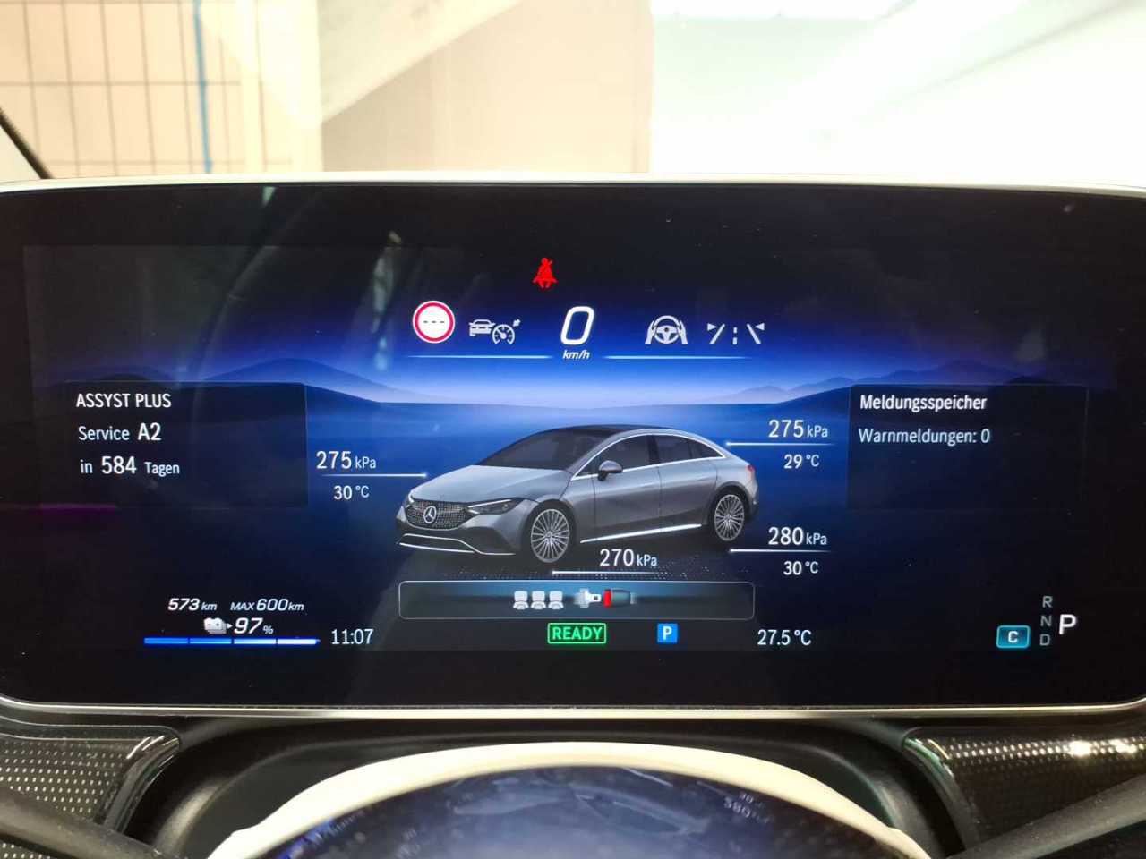 Mercedes-Benz EQE 300 LEDER NAVI KLIMAAUT LED PANO 8