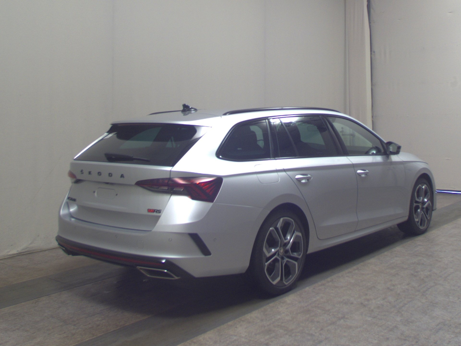 Skoda Octavia Kombi 2.0 TDI RS Plus Navi Matrix vc HuD 4
