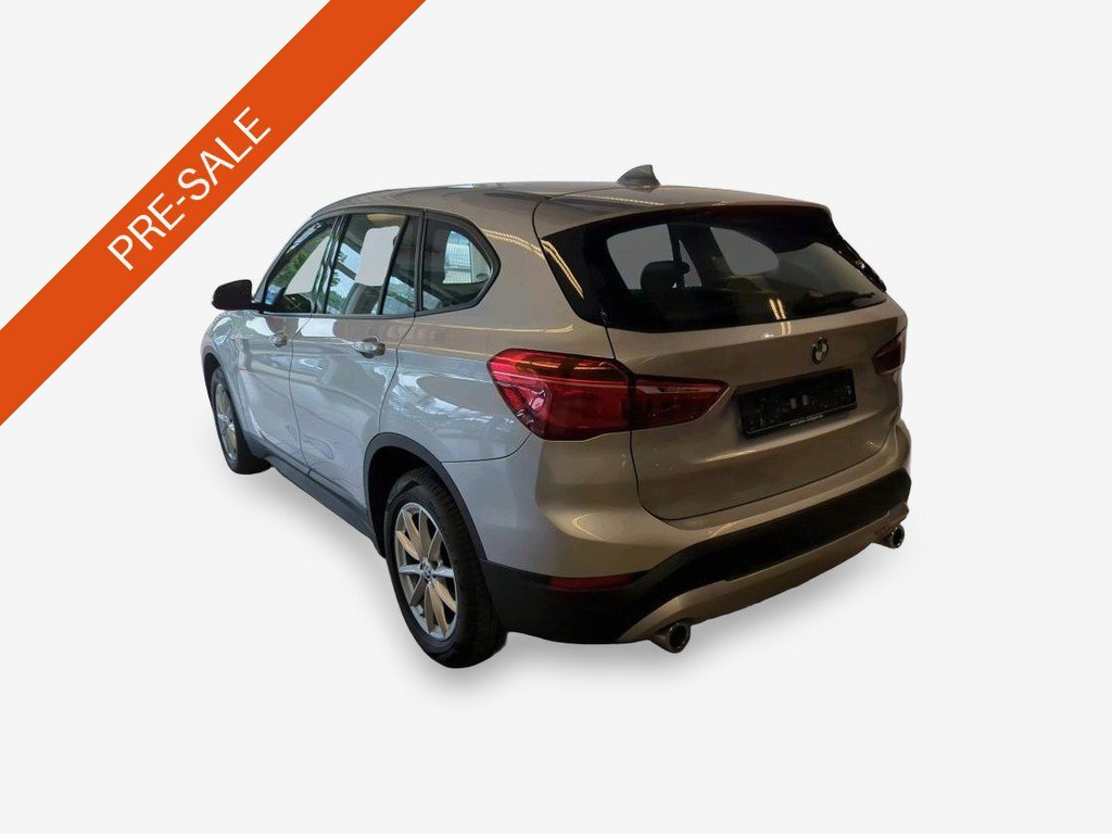 BMW X1 xDrive18d Advantage NAVI SHZ RFK 3