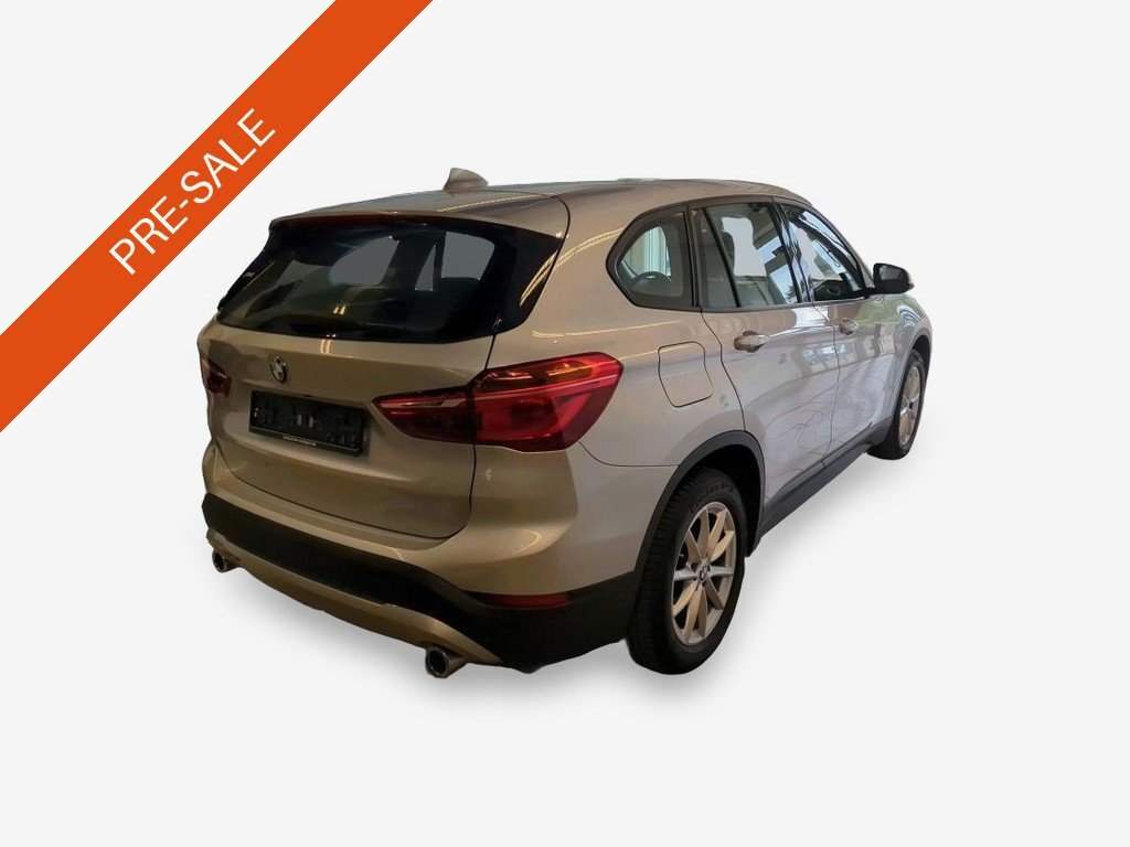 BMW X1 xDrive18d Advantage NAVI SHZ RFK 4