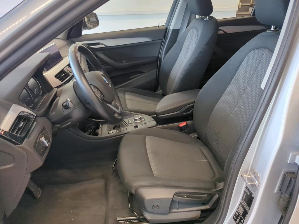 BMW X1 xDrive18d Advantage NAVI SHZ RFK 6