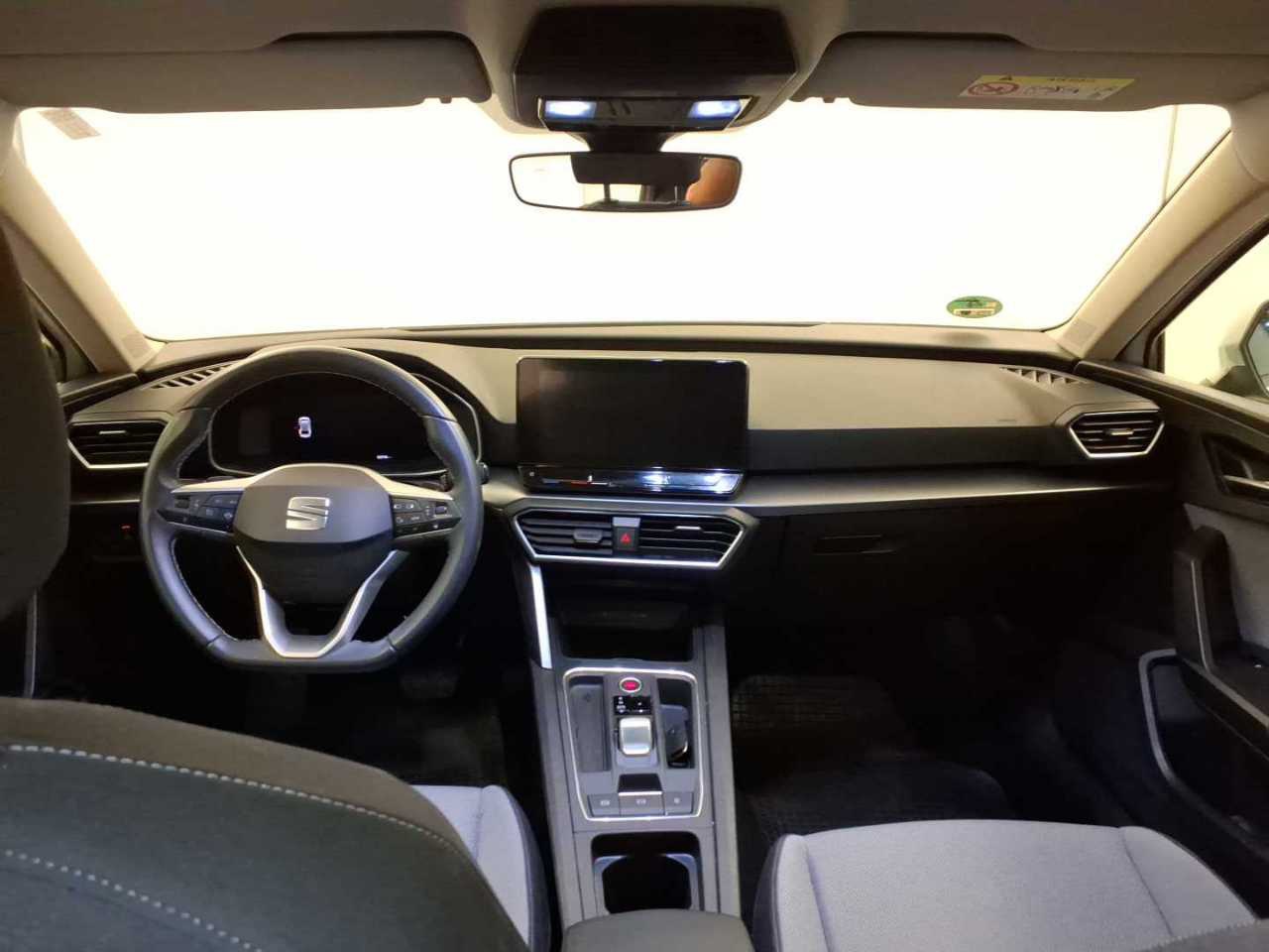 Seat Leon Sportstourer 2.0 TDI Style NAVI LED AID SHZ RFK 5