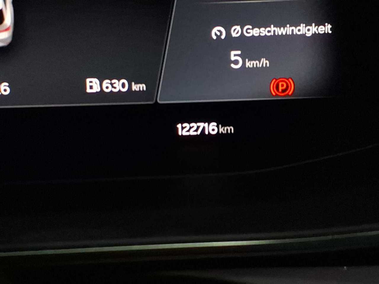 Seat Leon Sportstourer 2.0 TDI Style NAVI LED AID SHZ RFK 10