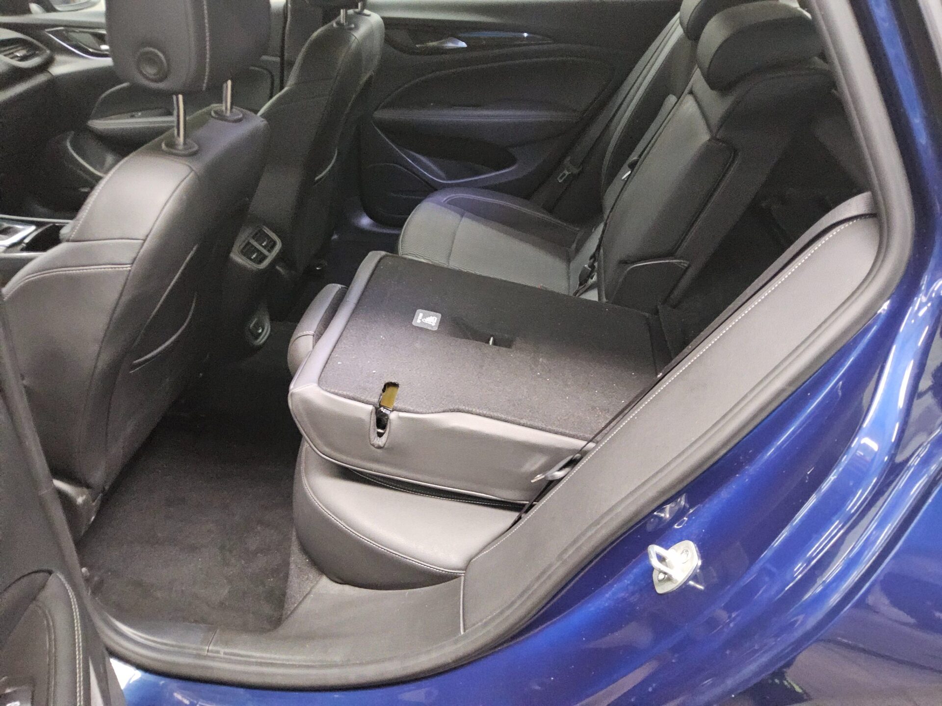 Opel Insignia ST 1.5 D Business Ed. Navi LED Shz PDC 12