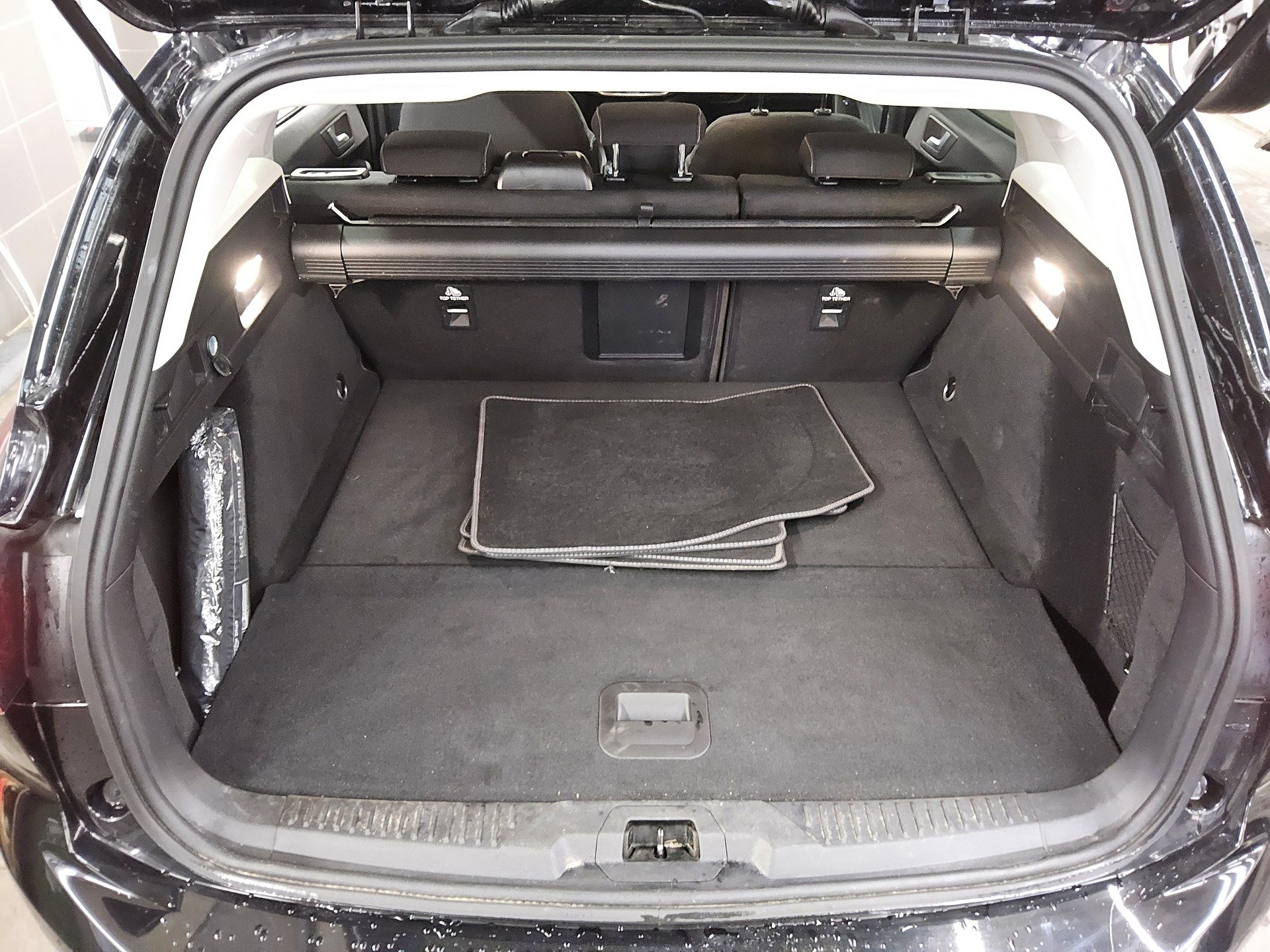 Ford Focus Turnier 1.5 EB Titanium X Navi LED RFK DC 12