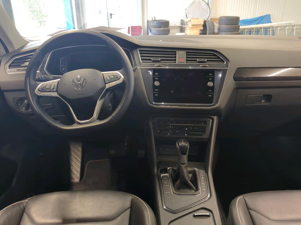 Volkswagen Tiguan 2.0 TDI Elegance NAVI LED AID LEDER Shz 6