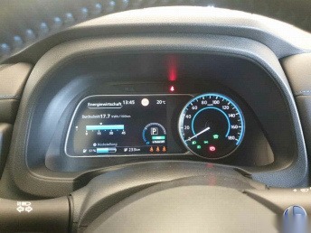 Nissan Leaf N-Connecta RFK 360° 6