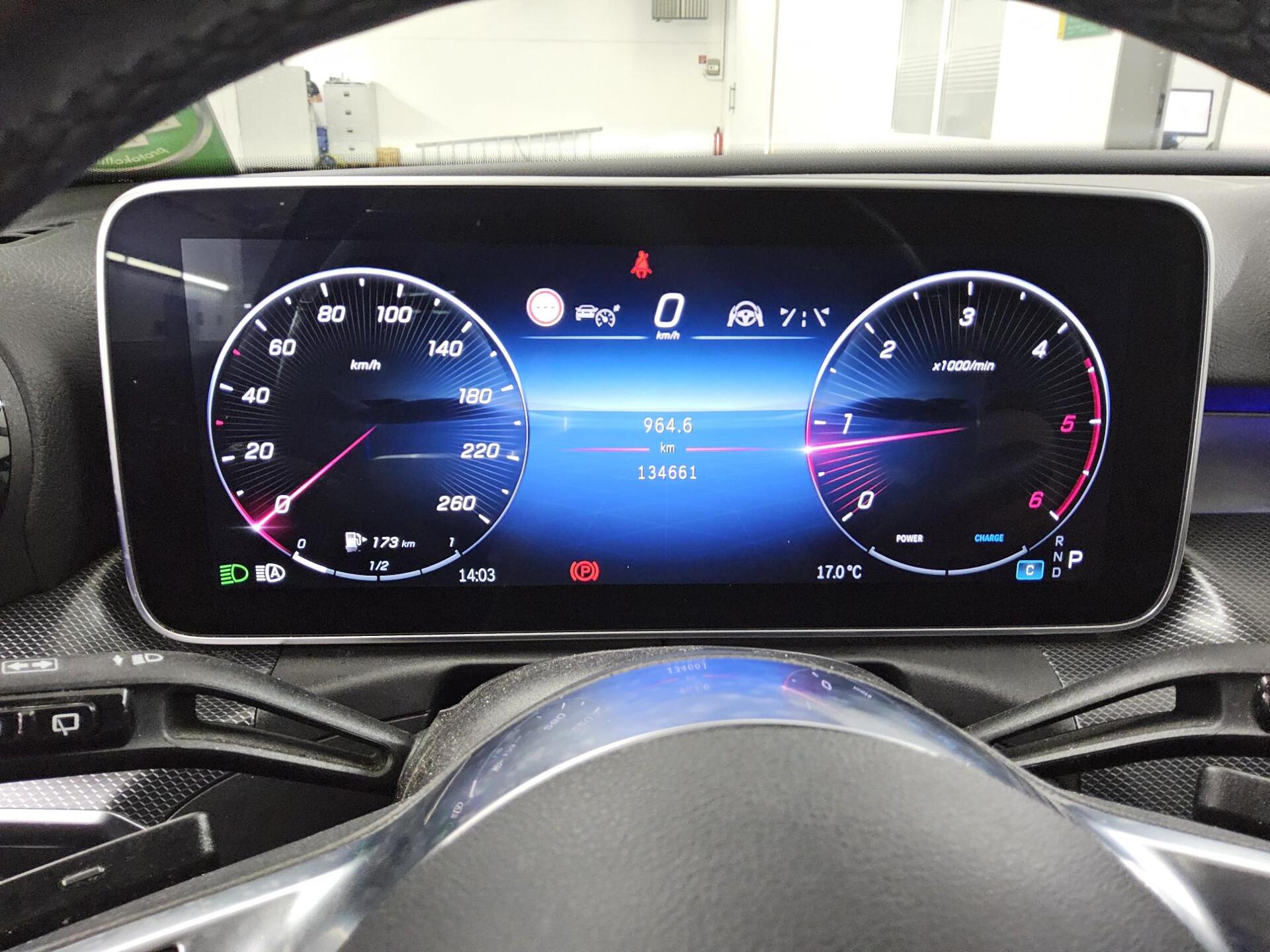 Mercedes-Benz C 200 T d Avantgarde Navi LED Shz Sound RFK 8