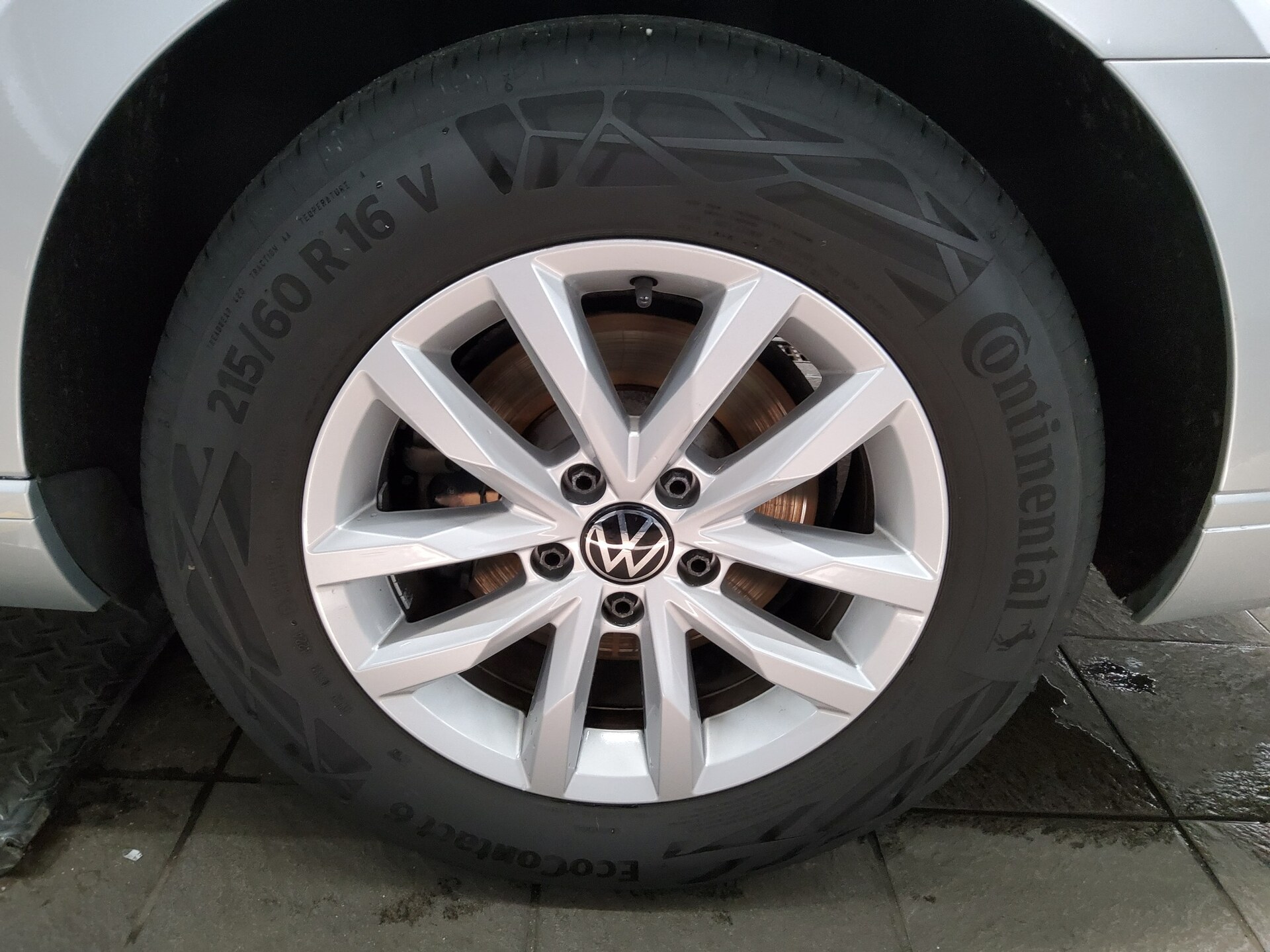 Volkswagen Passat Variant 2.0 TDI Business Navi LED Shz AHK PDC 10