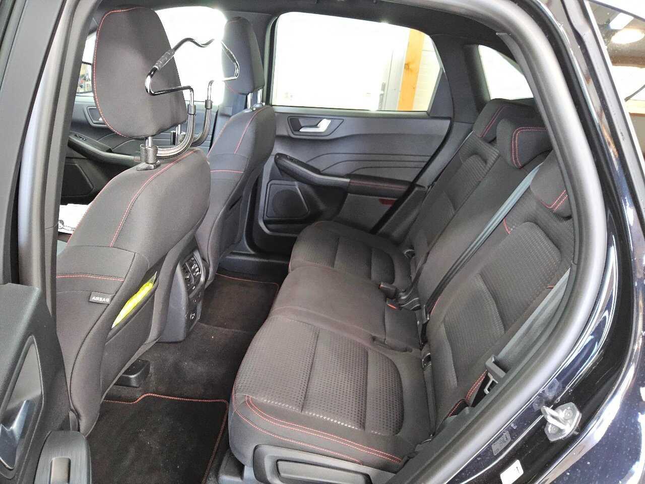 Ford Kuga 2.0 EB ST-Line NAVI LED 4xSHZ el.Heck RFK 8