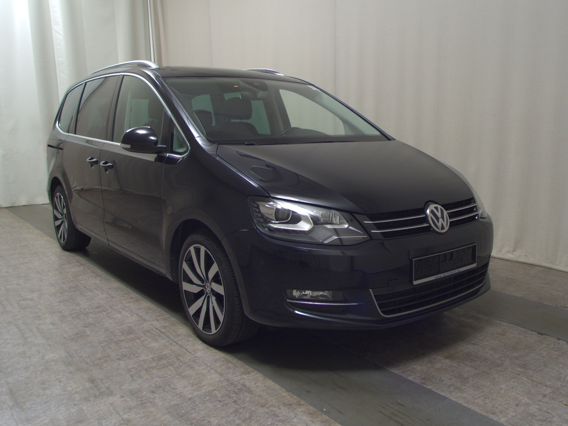 Volkswagen Sharan Highline NAVI KLIMAAUT SHZ RFK ACC 3