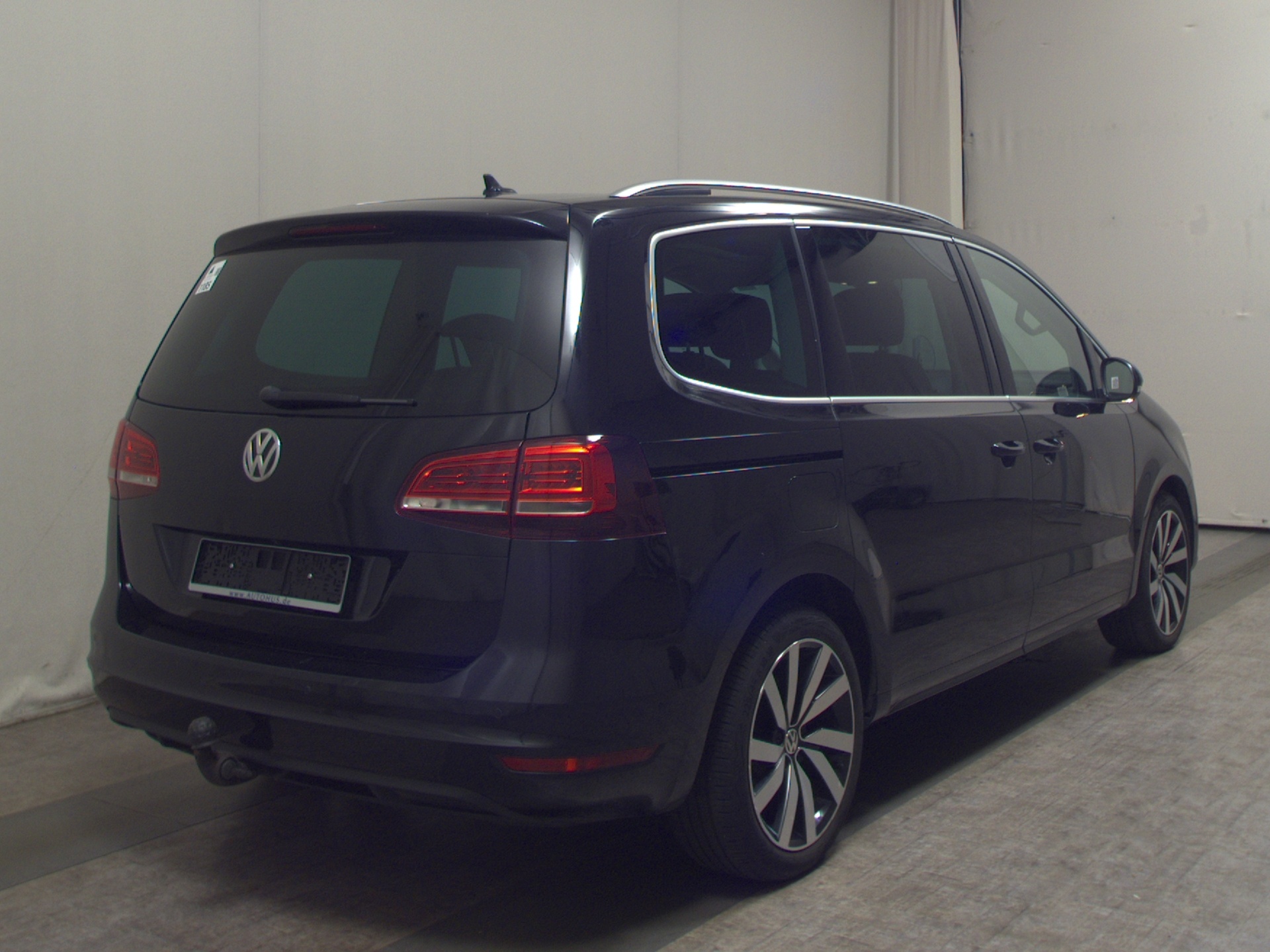 Volkswagen Sharan Highline NAVI KLIMAAUT SHZ RFK ACC 4