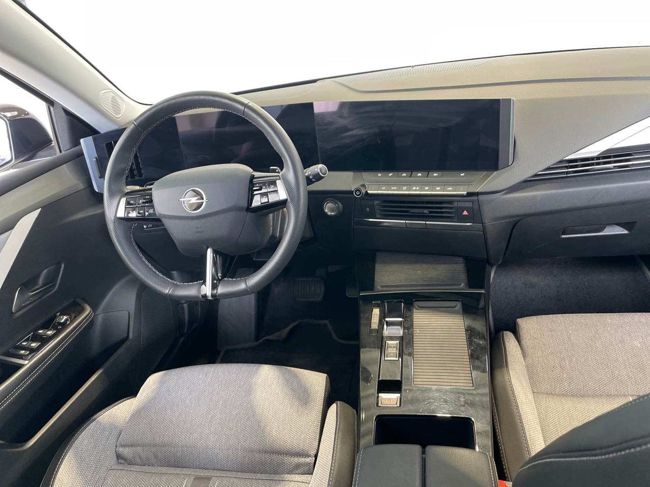 Opel Astra ST 1.5 D Business Elegance Navi LED RFK 5