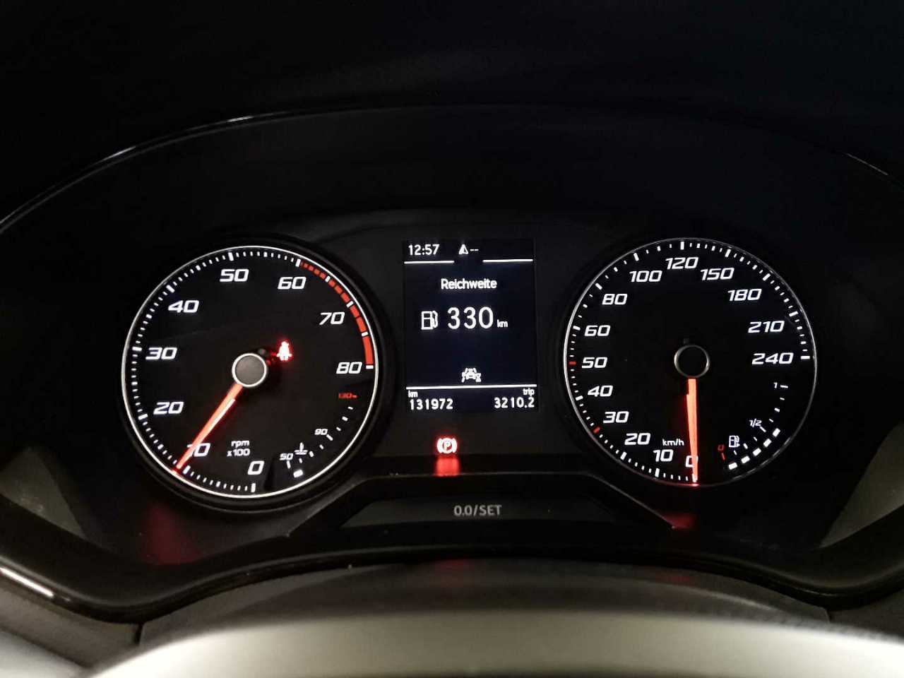 Seat Arona 1.0 TSI Xperience Navi LED PDC SHZ 9