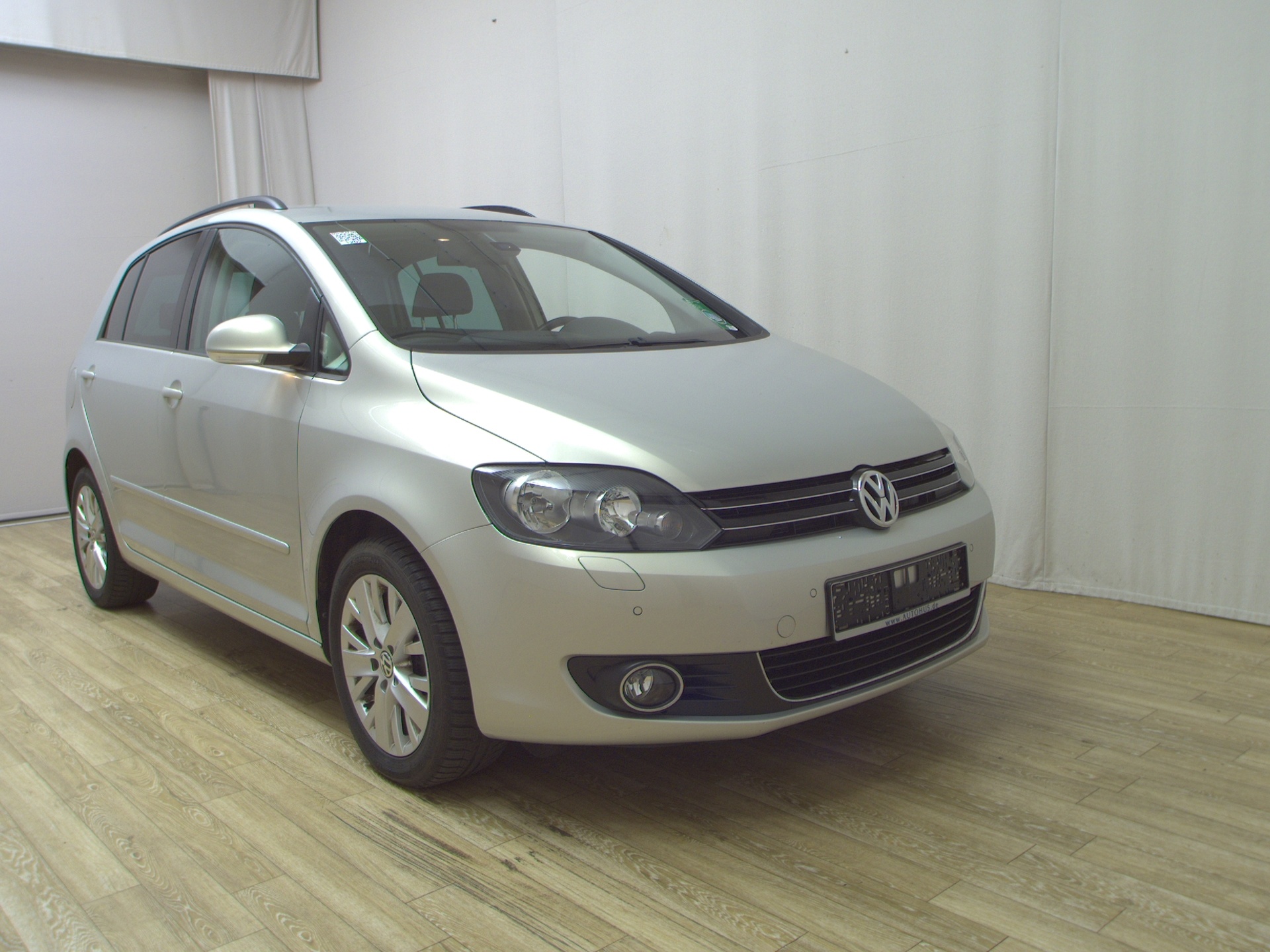 Volkswagen Golf Plus 2.0 TDI Life Navi RFK AHK 3