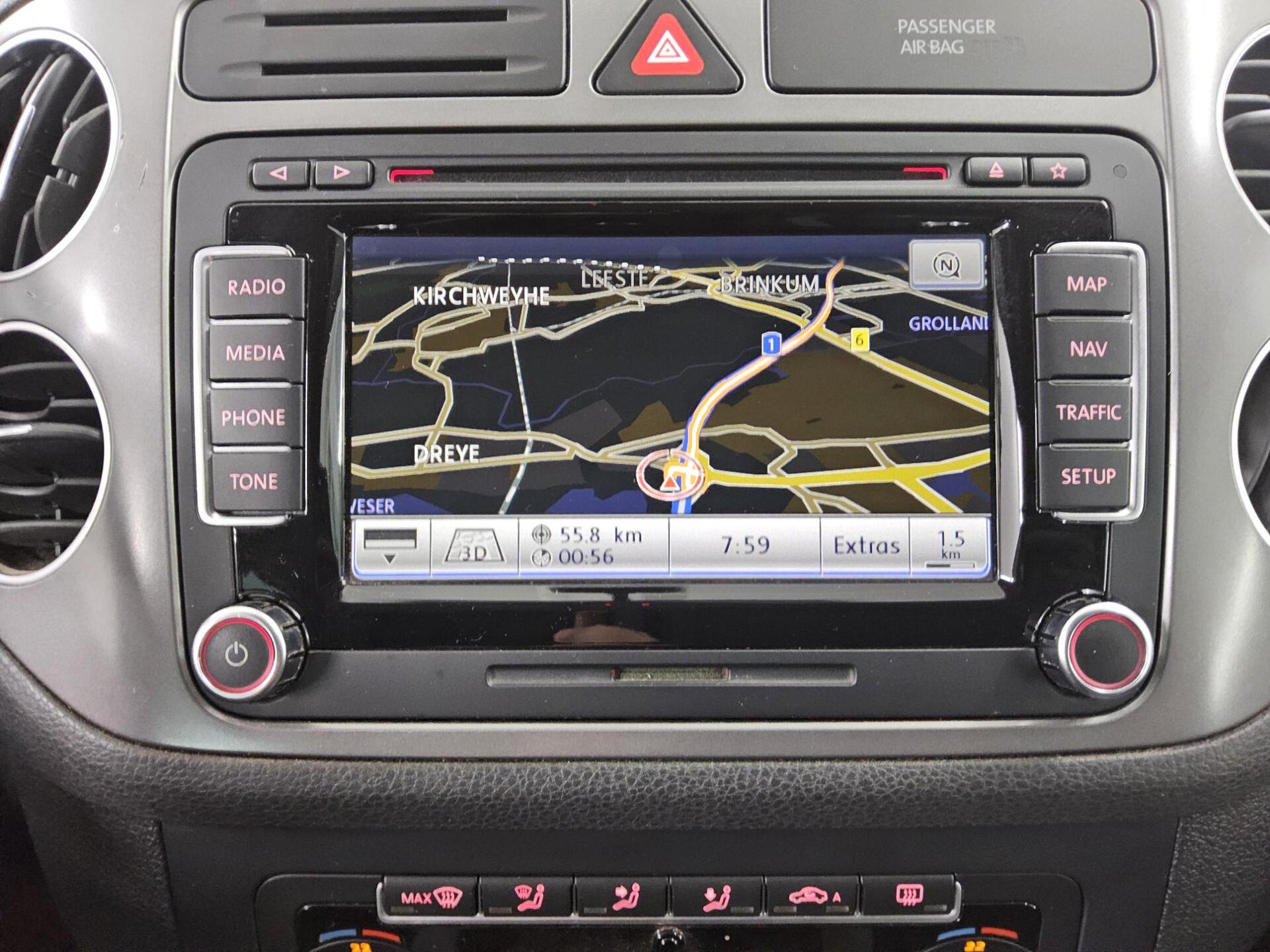 Volkswagen Golf Plus 2.0 TDI Life Navi RFK AHK 7