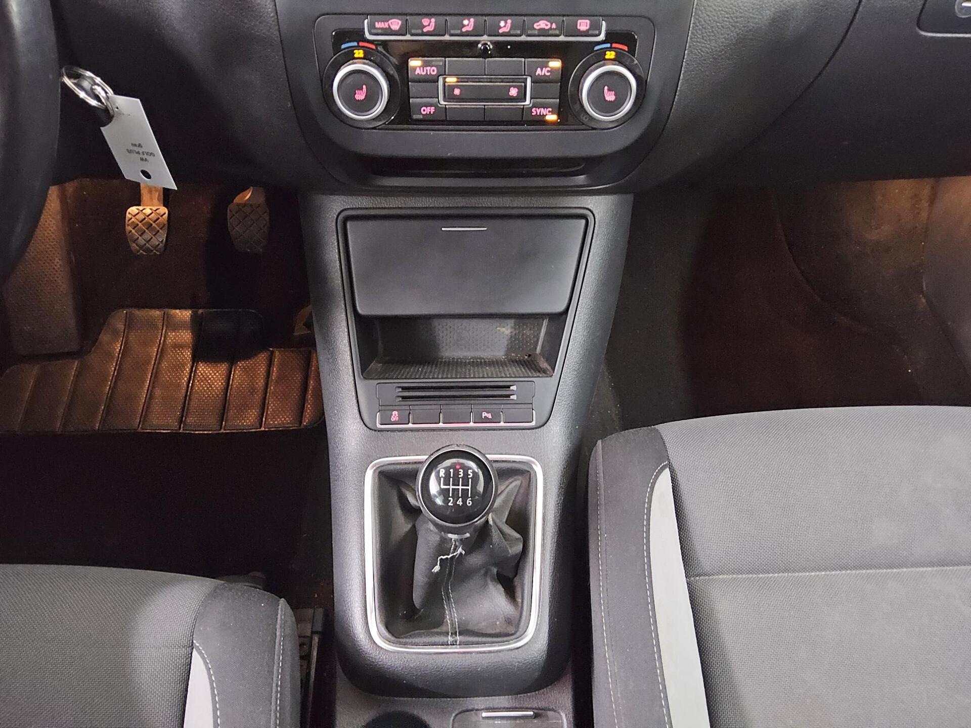 Volkswagen Golf Plus 2.0 TDI Life Navi RFK AHK 6