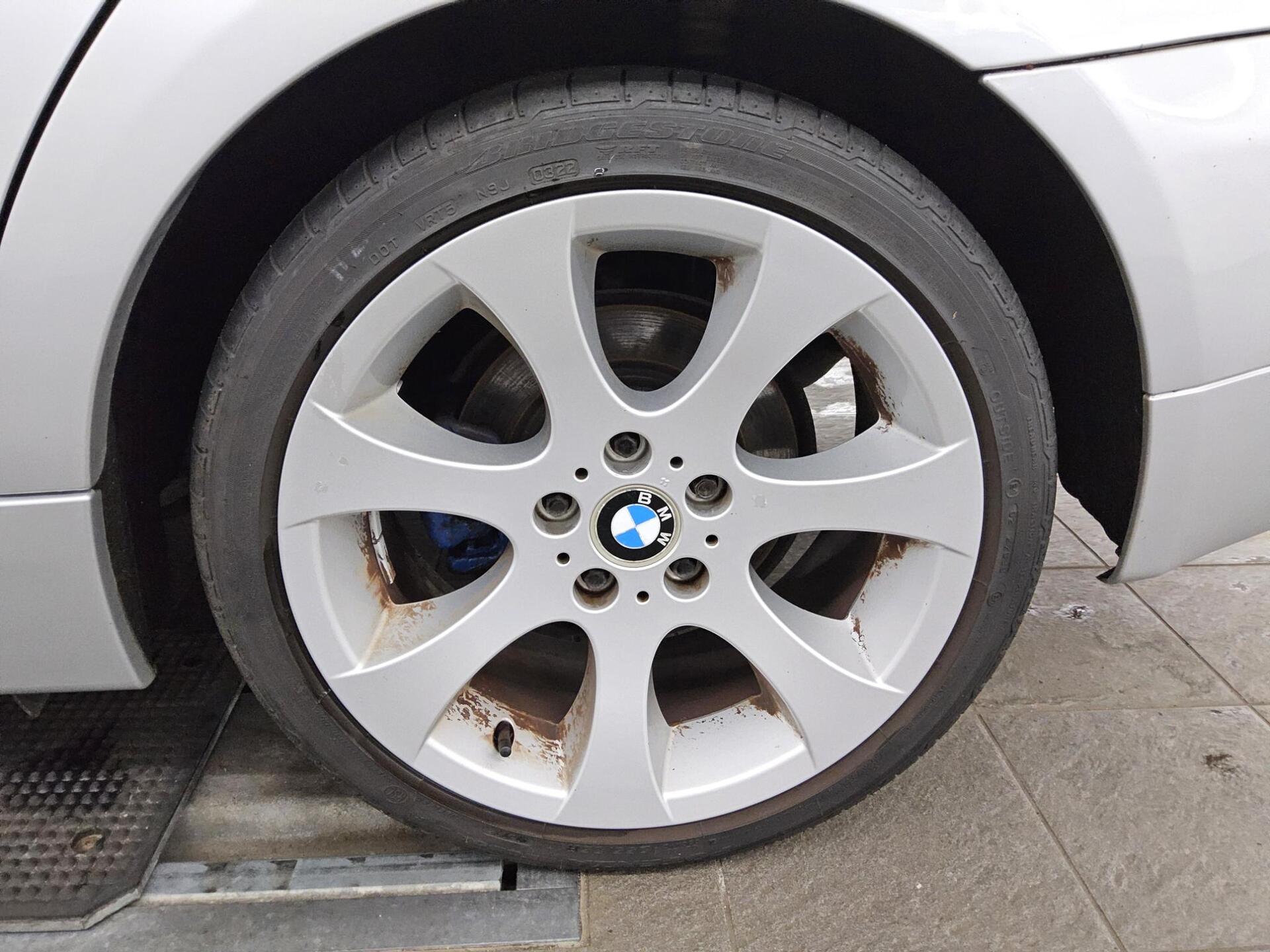 BMW 320i Klima ABS Radio HU 02/27 10