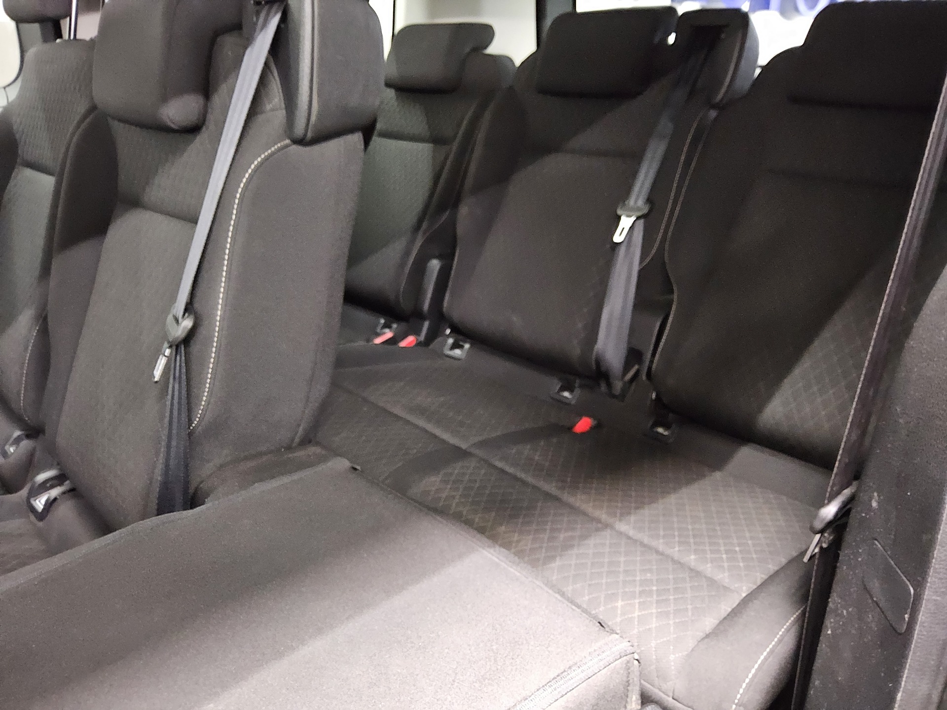 Opel Zafira Life 2.0 D Edition M 8-Sitze Navi HuD AHK 12
