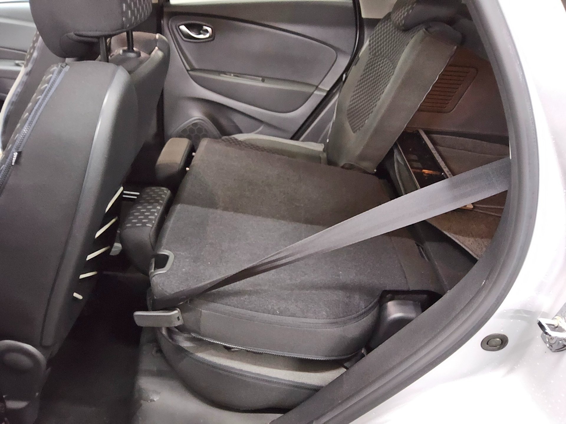 Renault Captur 1.3 TCe Collection Navi LED RFK 12