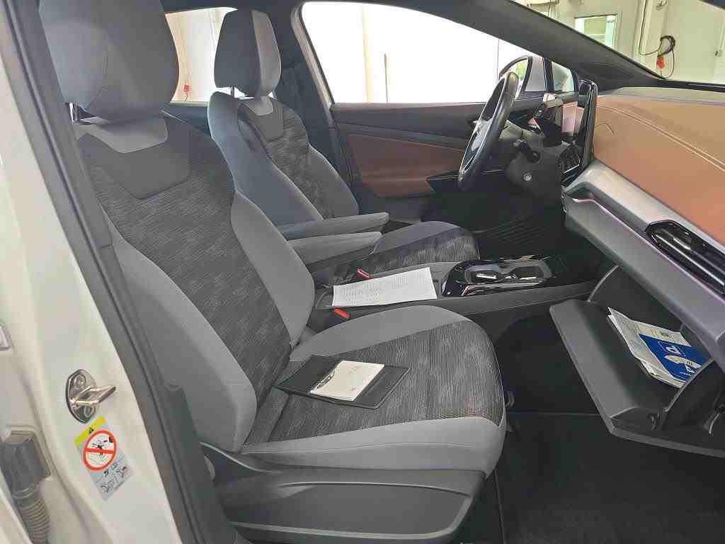 Volkswagen ID.5 Pro Navi LED 6