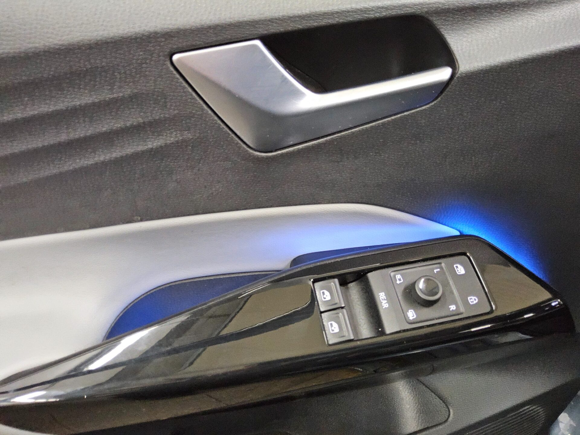 Volkswagen ID.3 Pro S Navi LED DAB+ ACC BT Kamera 10