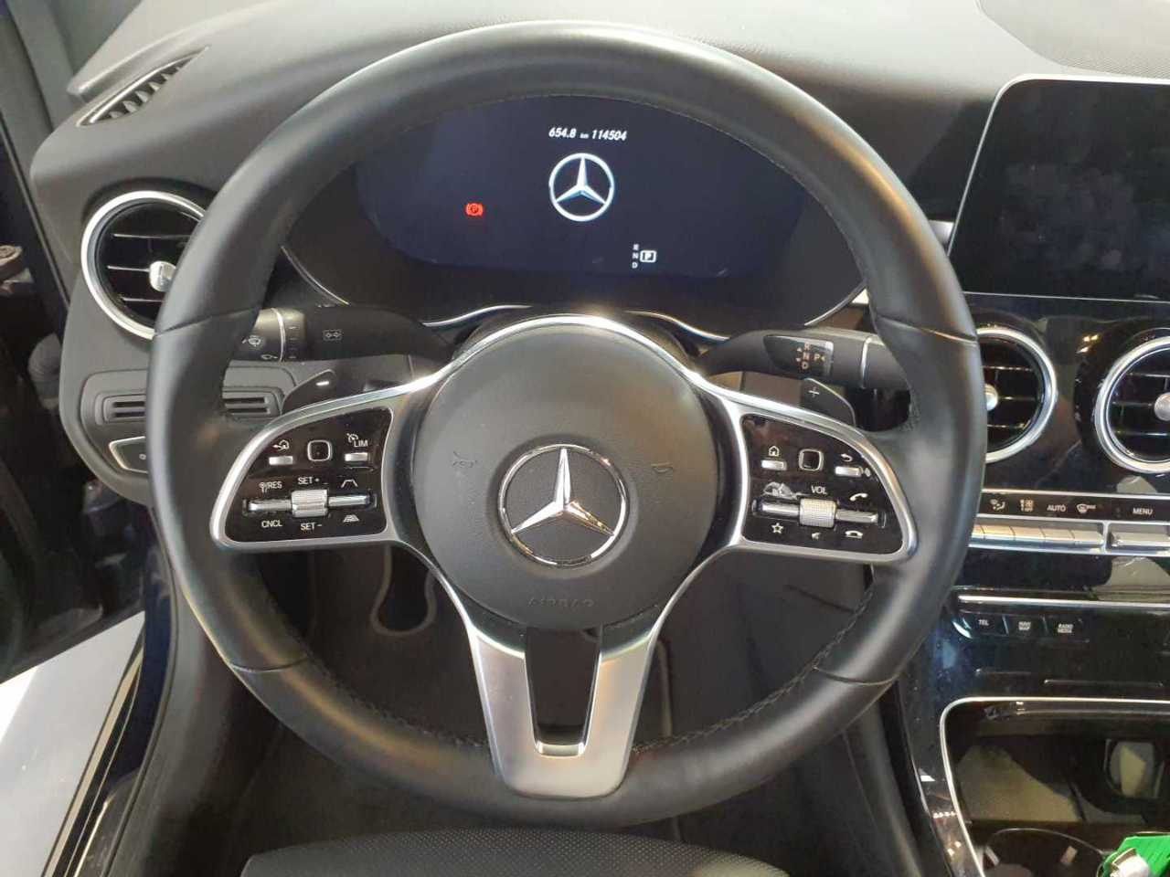 Mercedes-Benz GLC 220 d 4M 4MATIC NAVI LED LEDER SHZ 9