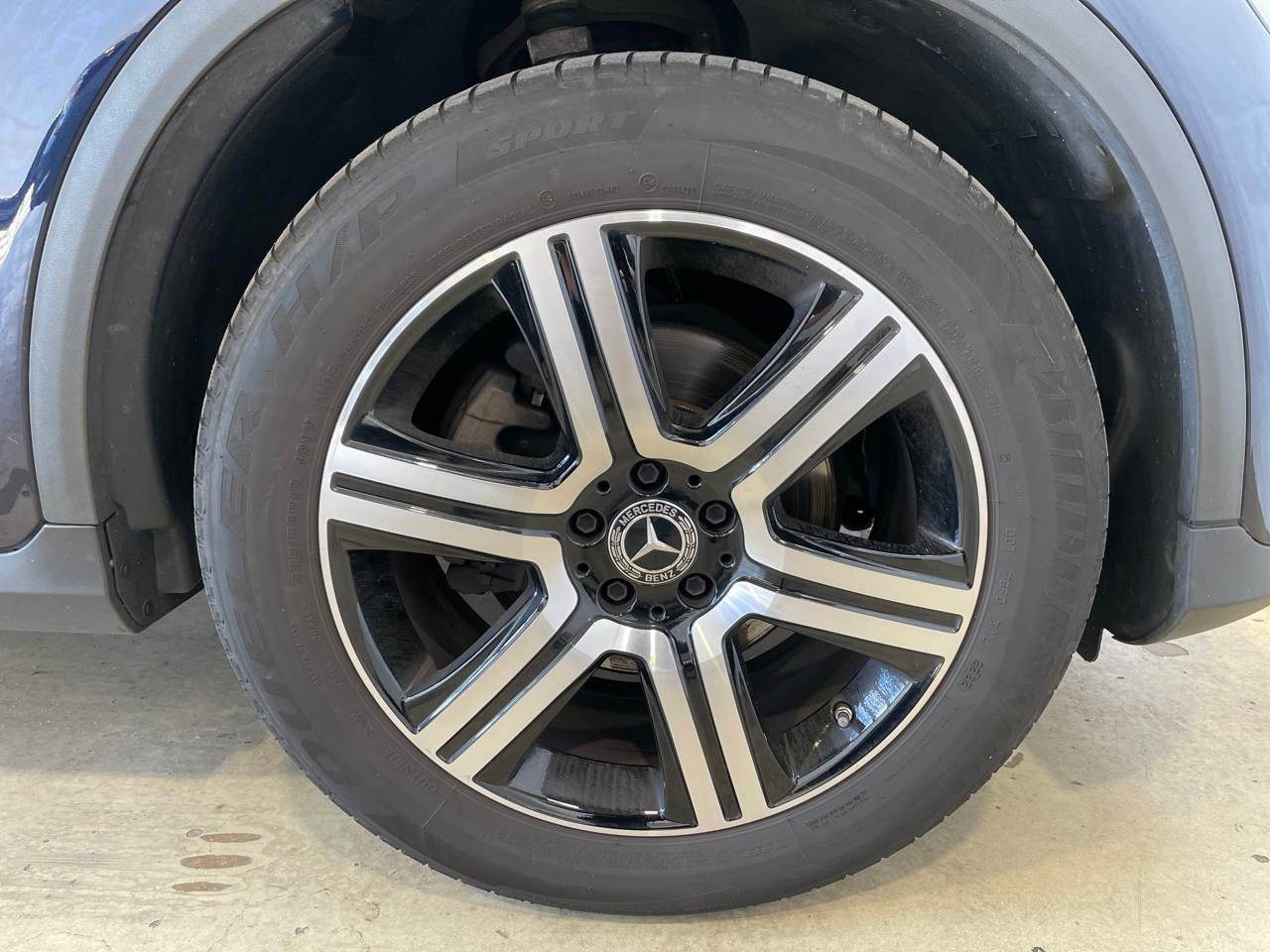 Mercedes-Benz GLC 220 d 4M 4MATIC NAVI LED LEDER SHZ 12