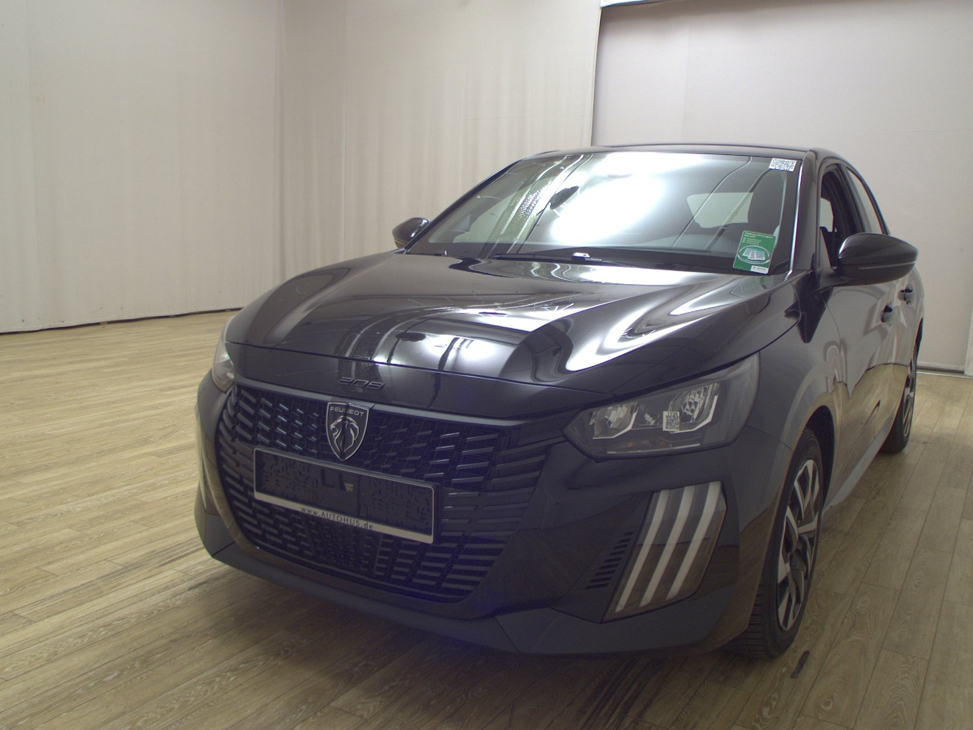 Peugeot 208 1.2 PureTech Active Navi LED Shz PDC 2
