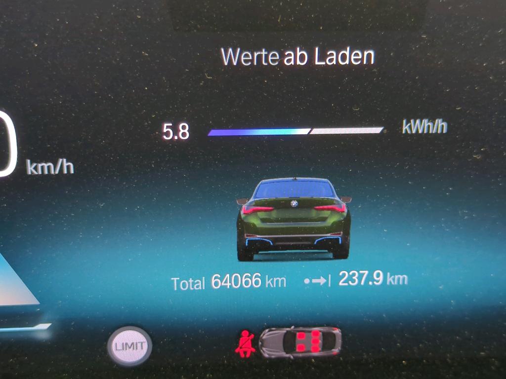 BMW i4 Gran Coupé NAVI KLIMAAUT SHZ RFK LED 9