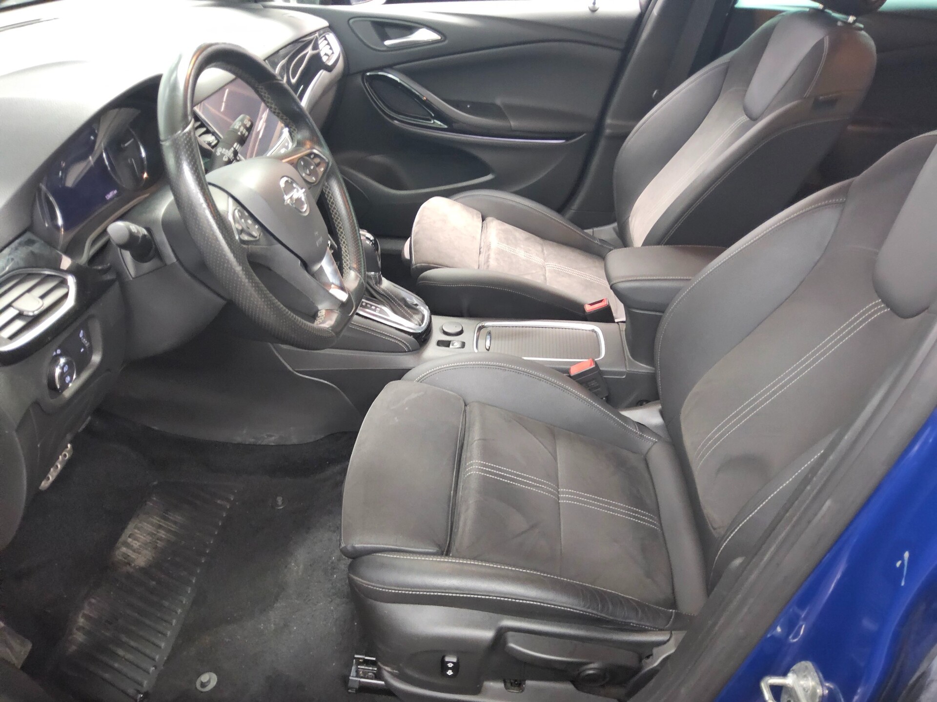 Opel Astra 1.5 D Elegance T-Leder Navi AHK DAB 8