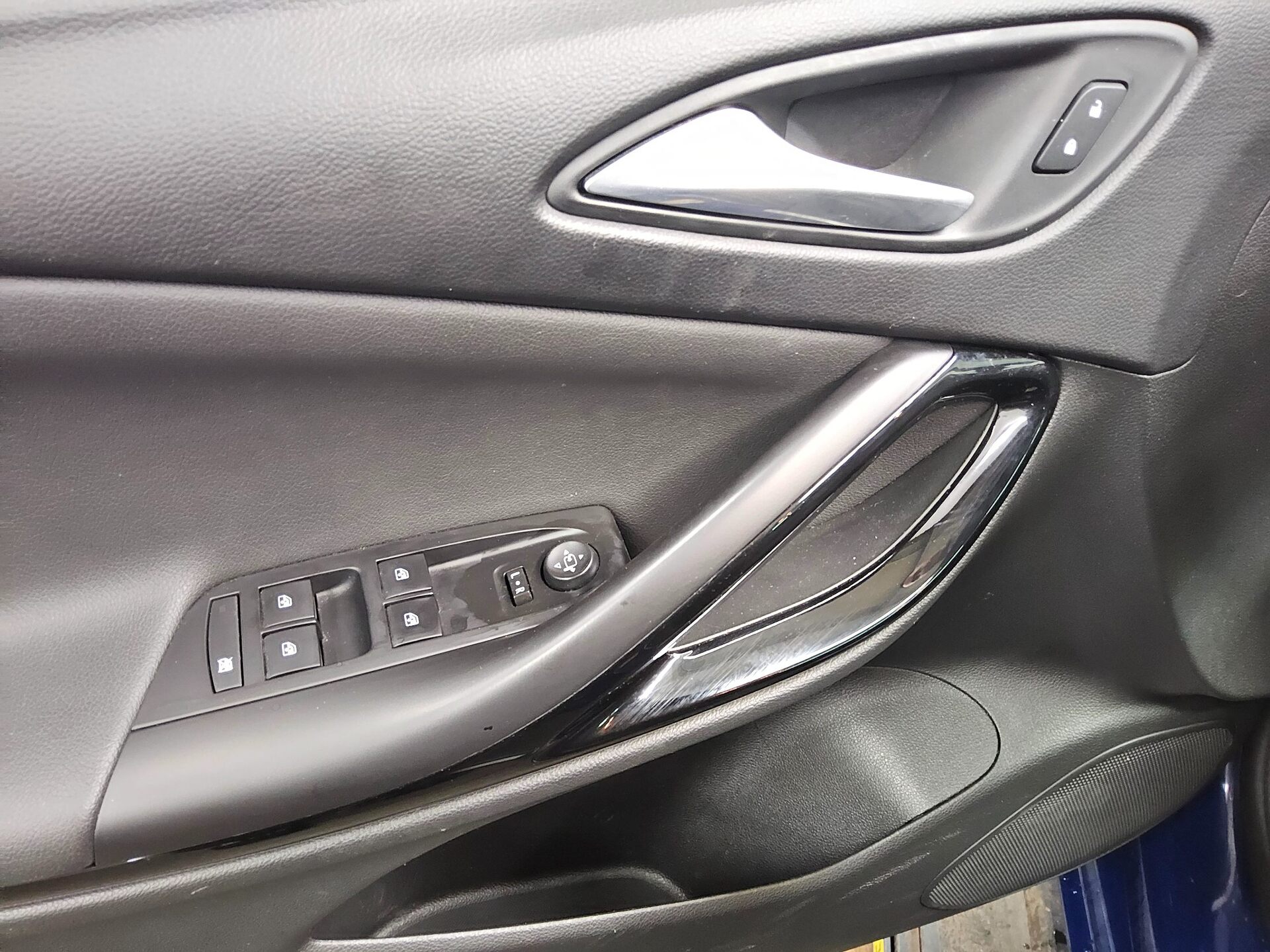 Opel Astra 1.5 D Elegance T-Leder Navi AHK DAB 9