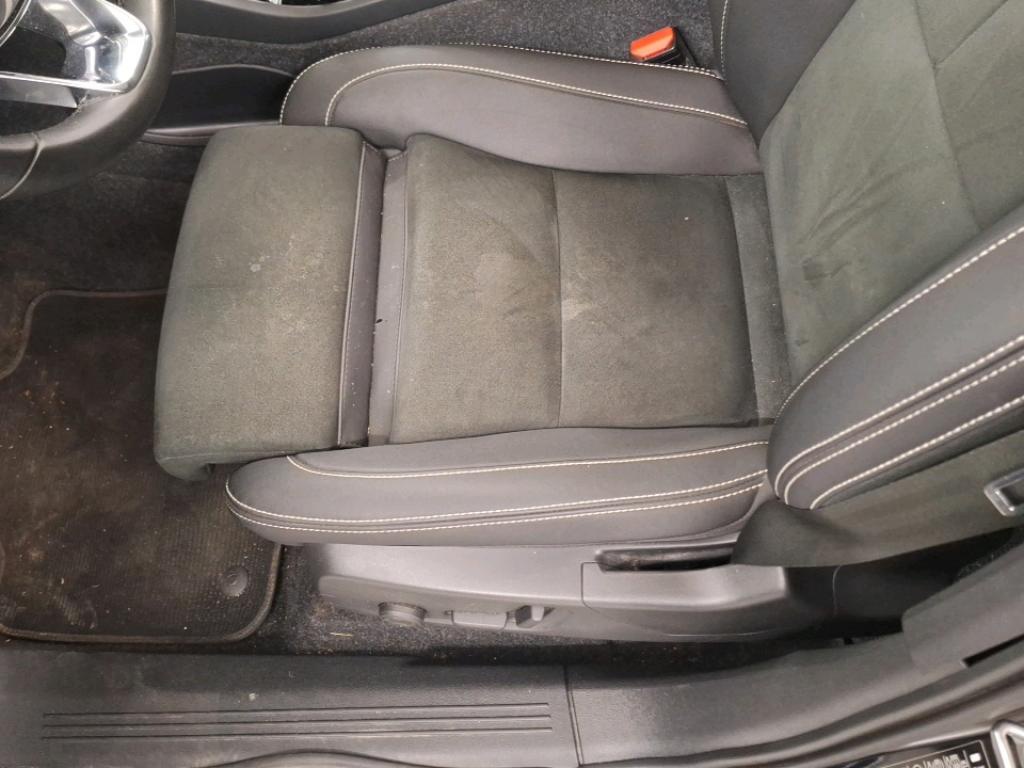 Volvo C40 Navi LED Pano 9