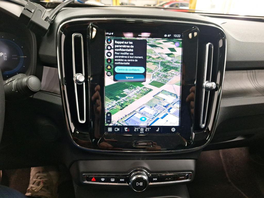 Volvo C40 Navi LED Pano 11
