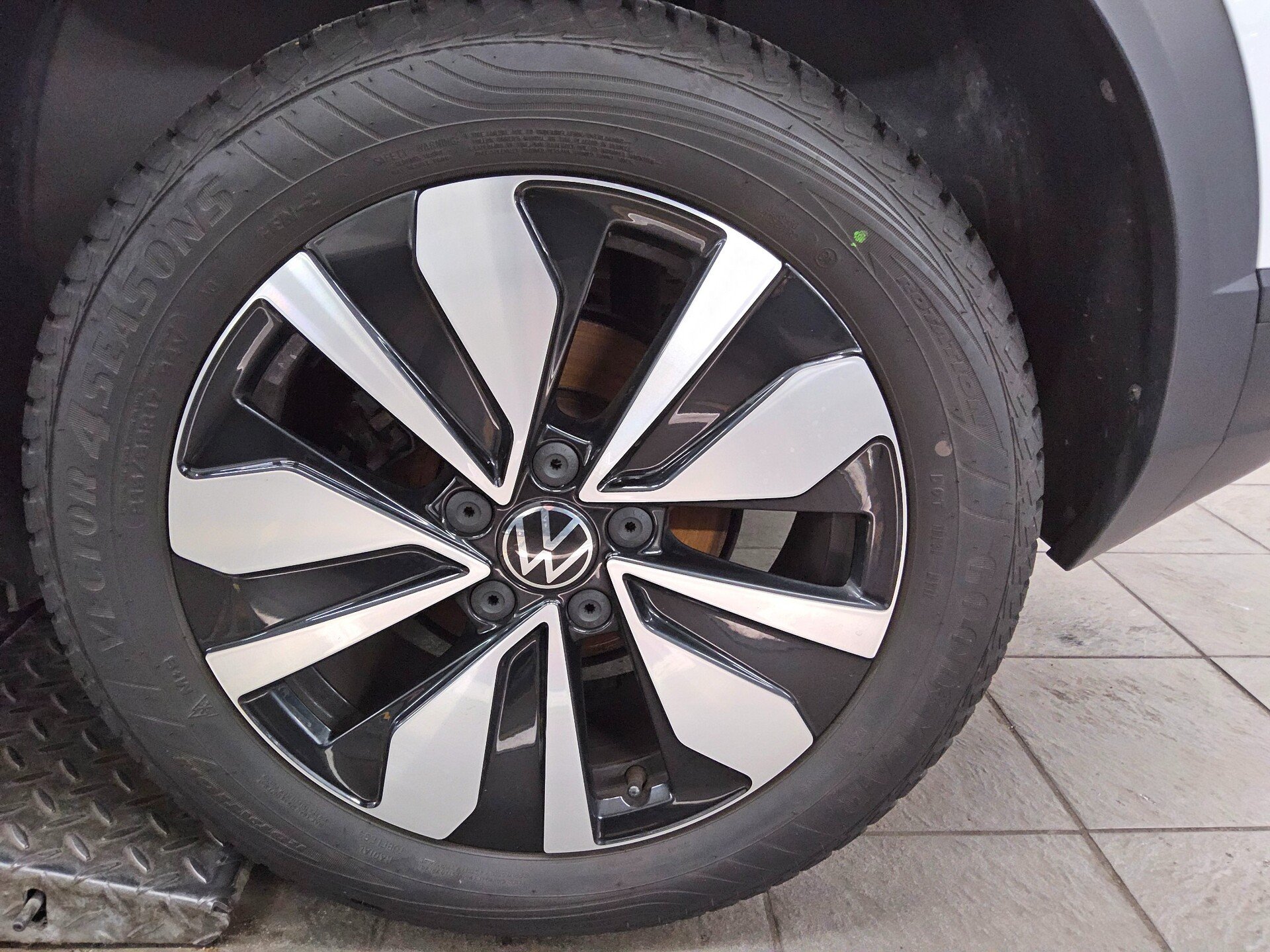 Volkswagen T-Roc 1.0 TSI Goal Navi LED AID PDC SHZ 11
