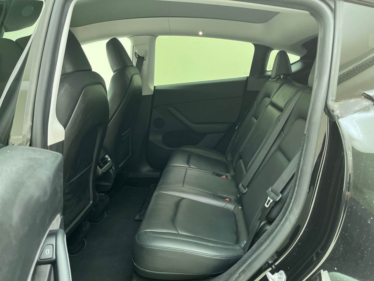 Tesla Model Y AWD NAVI LED SHZ LENKRADHZG 7