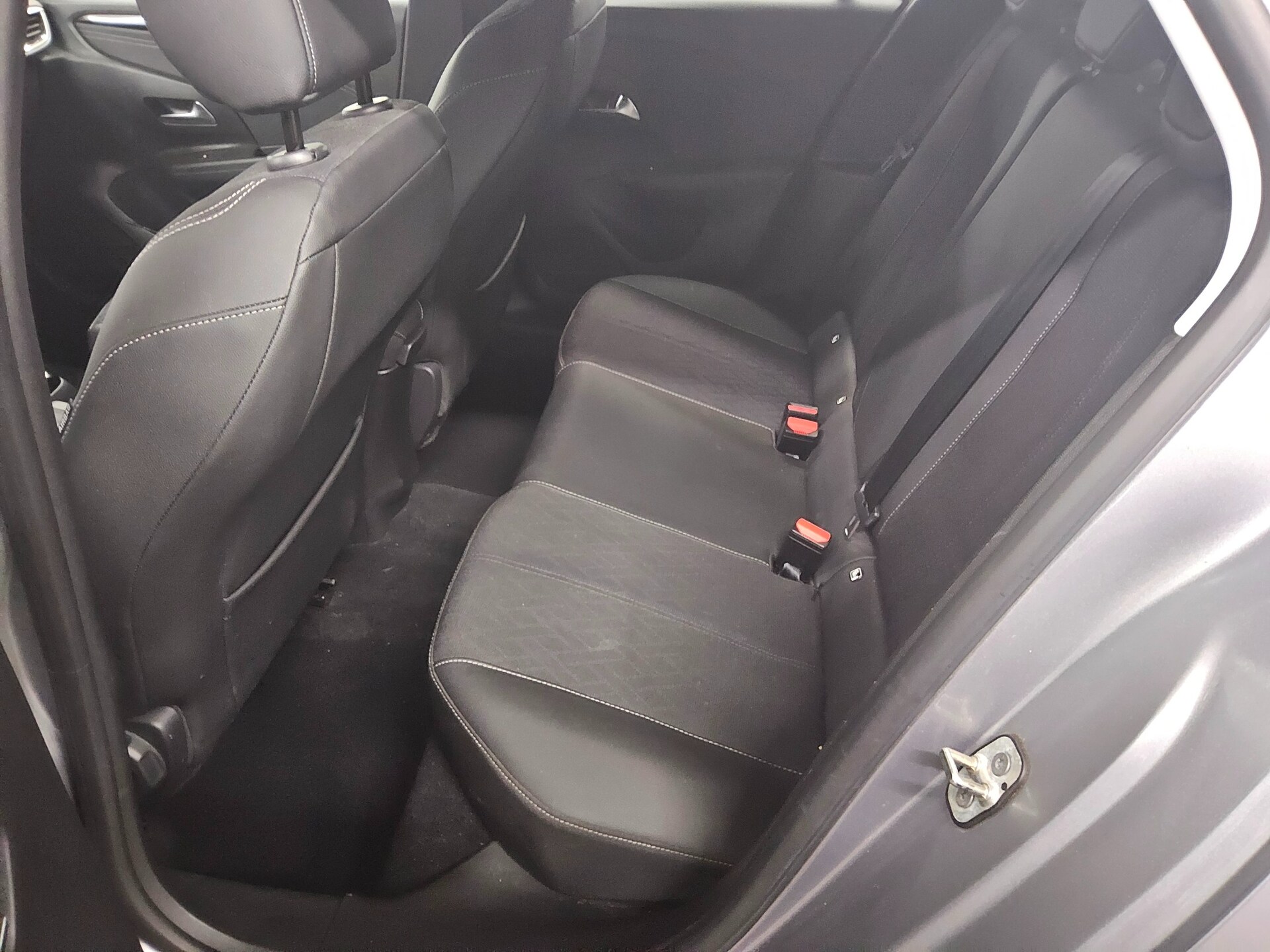 Opel Corsa 1.2 Elegance T-Leder Navi LED 13
