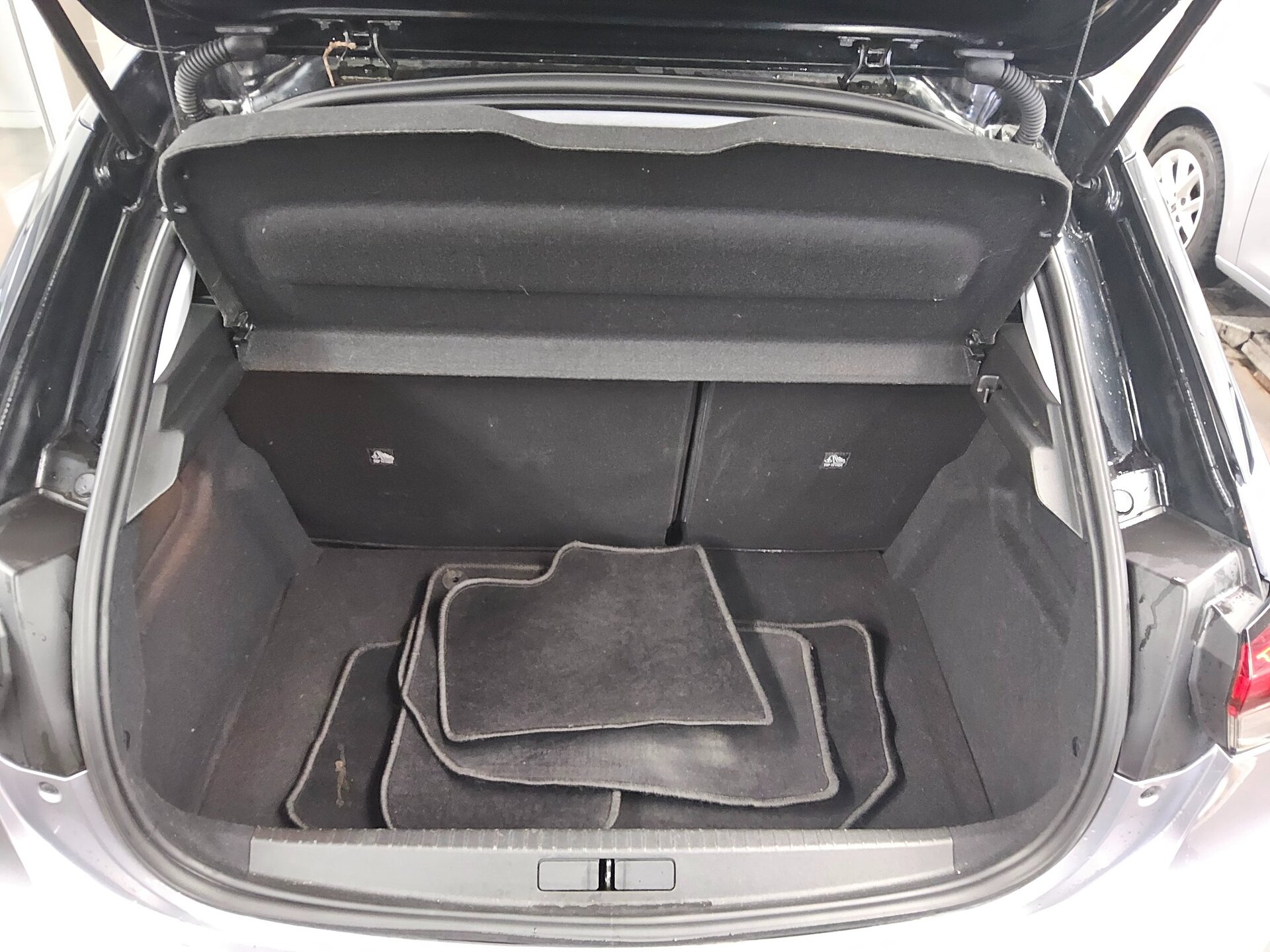Opel Corsa 1.2 Elegance T-Leder Navi LED 12