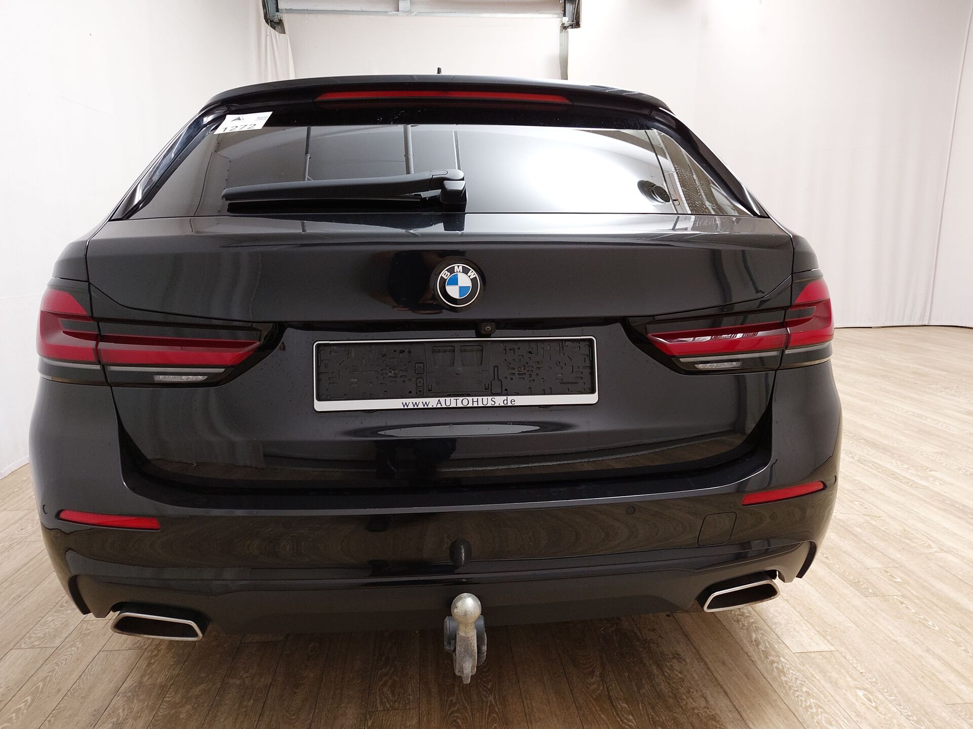 BMW 520d Touring LED AHK RFK ACC 6