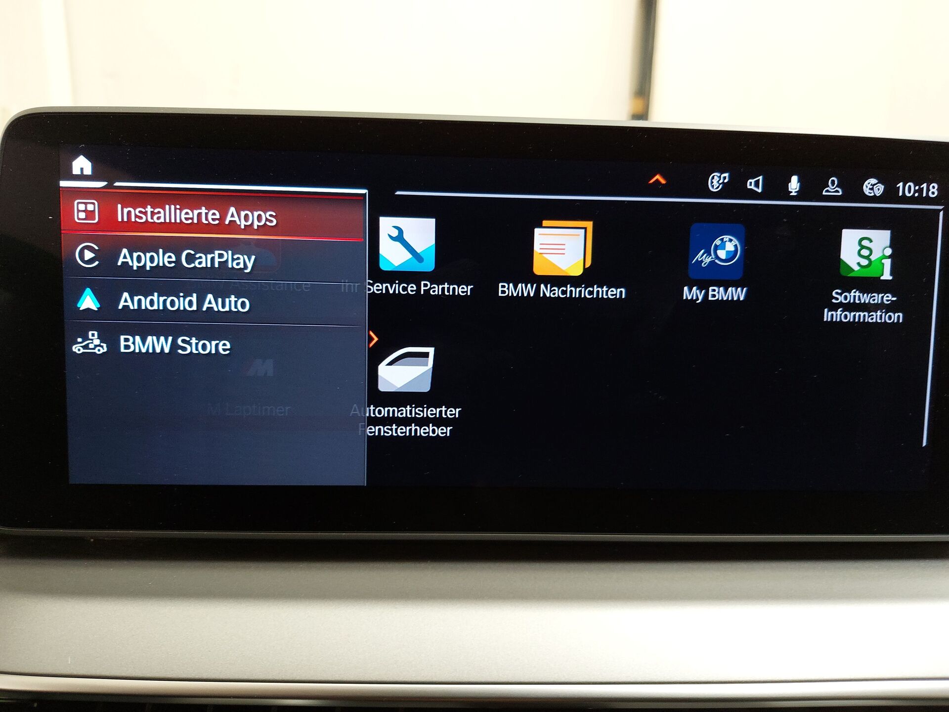 BMW 520d Touring LED AHK RFK ACC 19