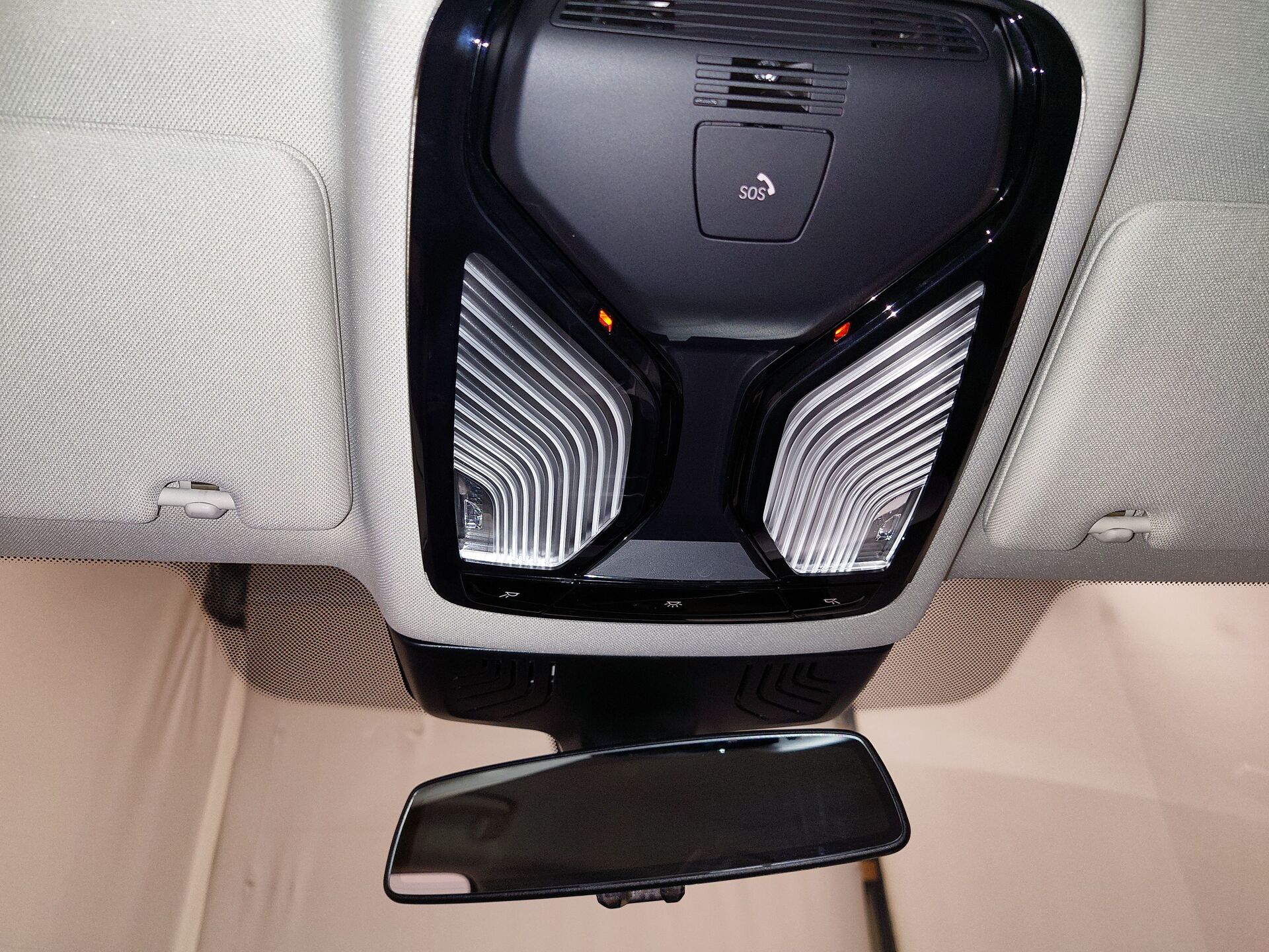 BMW 520d Touring LED AHK RFK ACC 16